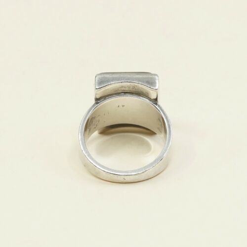 Size 8, Vintage sterling silver handmade ring, 925 silver With Regtangular agate