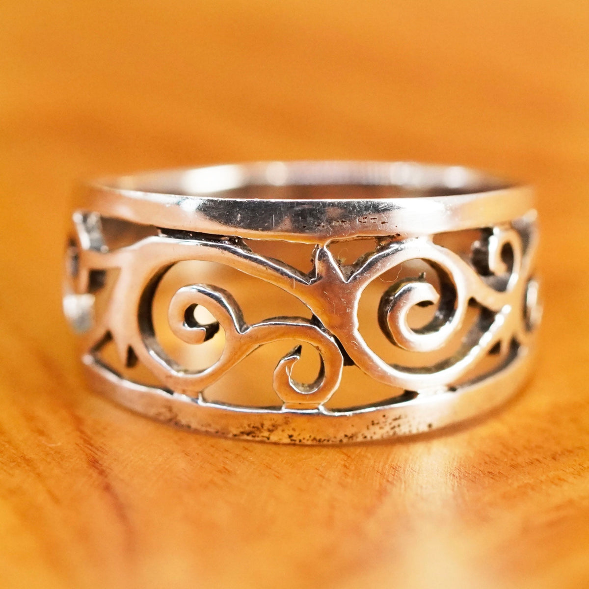Size 7, Sterling silver handmade ring, southwestern, 925 filigree swirl band