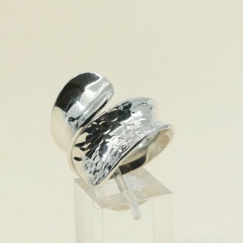 Size Adjustable, Vtg Ribbed Sterling Silver Handmade Ring W/ Hammered Texture