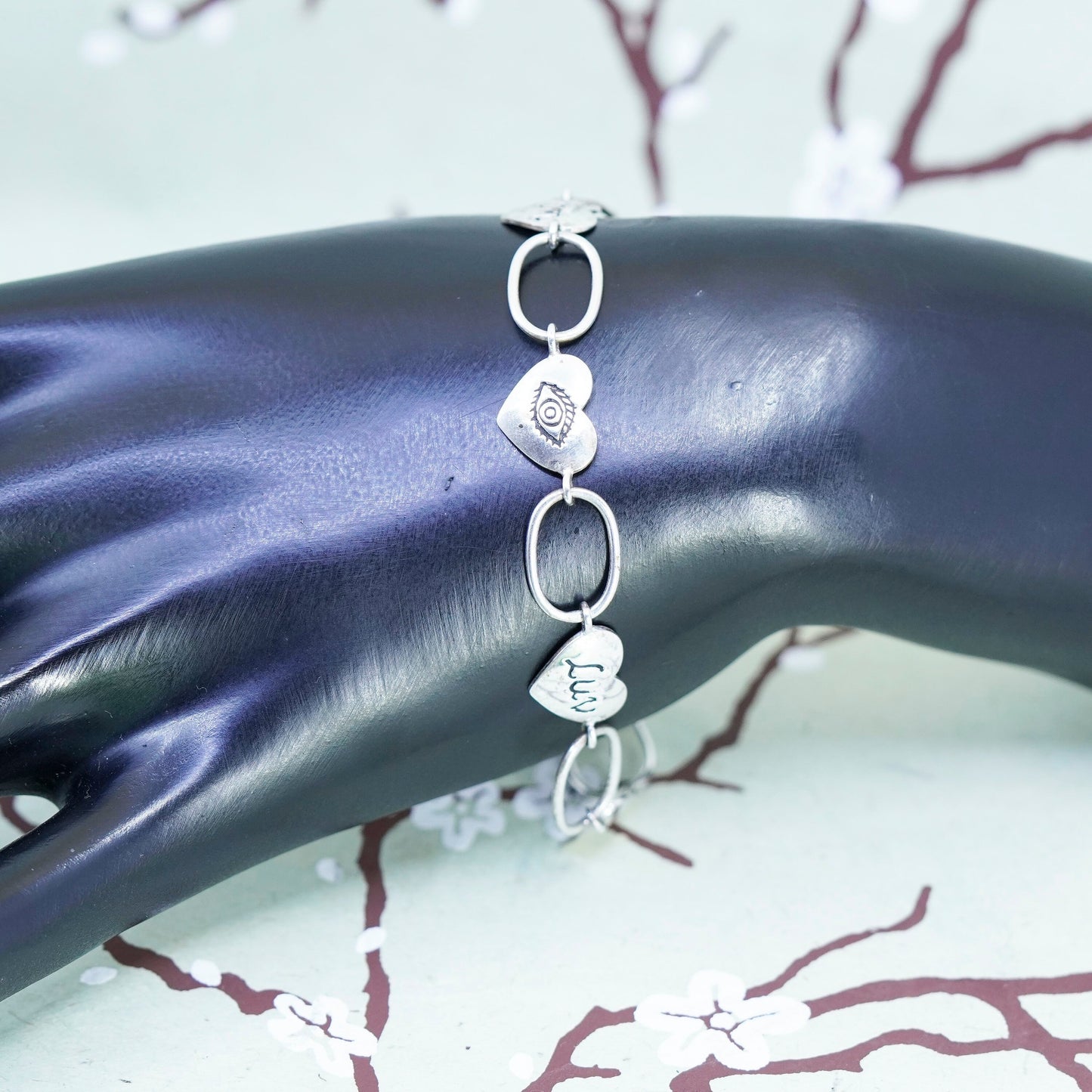 7.25”, Vintage sterling silver handmade bracelet, 925 heart chain “Mom Luv U”