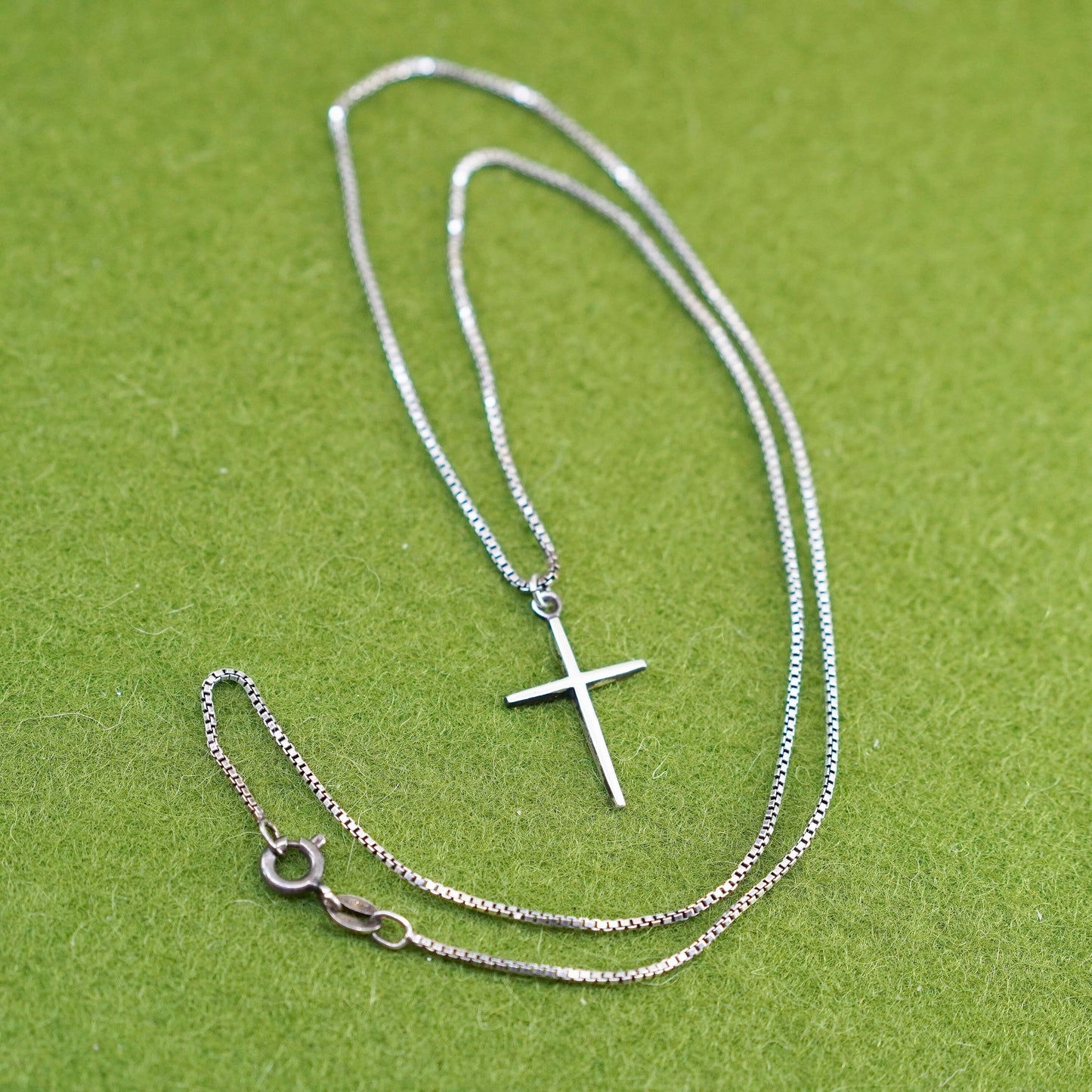 18”, vintage sterling silver handmade necklace, 925 box chain w/ cross Pendant