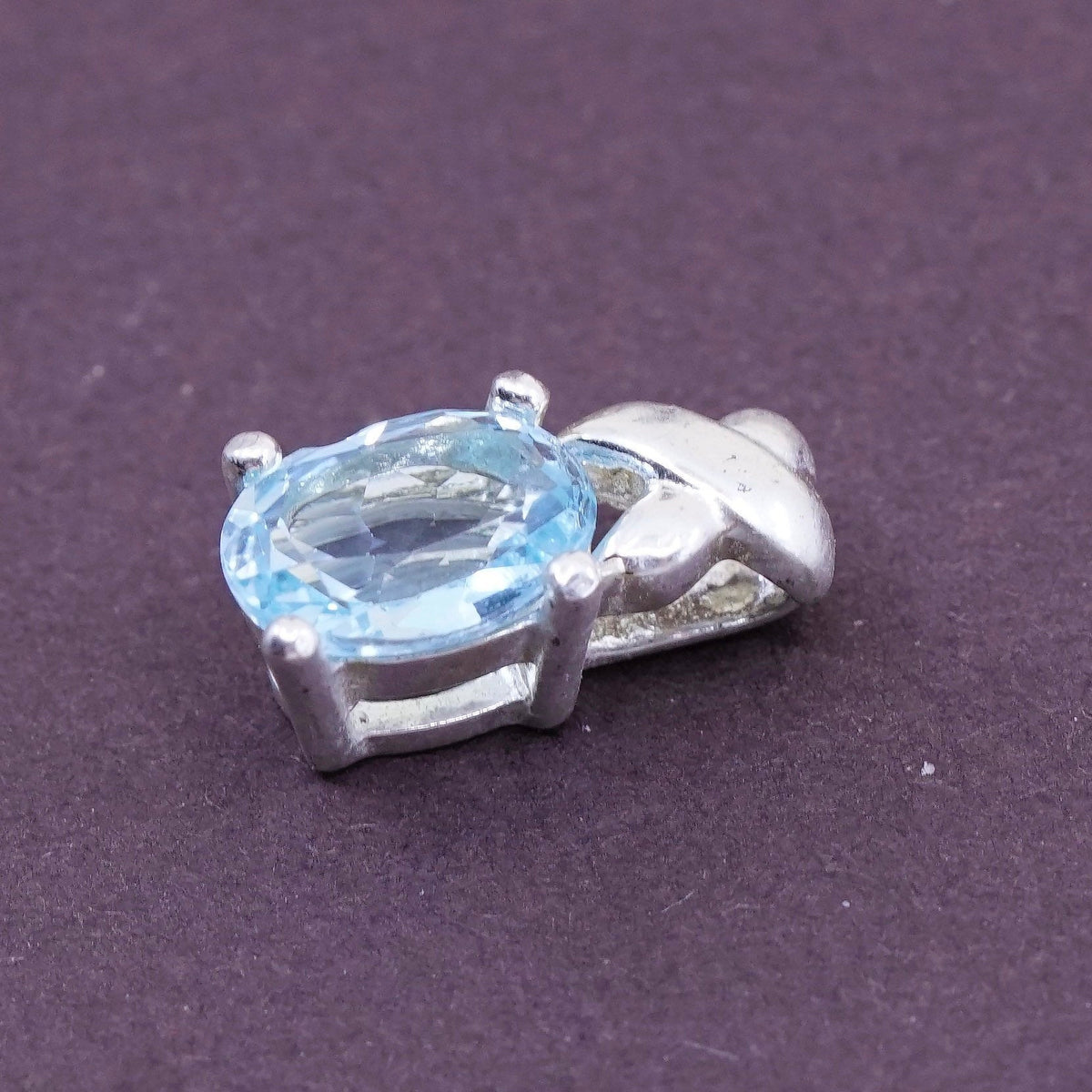 Vintage Sterling silver pendant, solid 925 silver with blue topaz