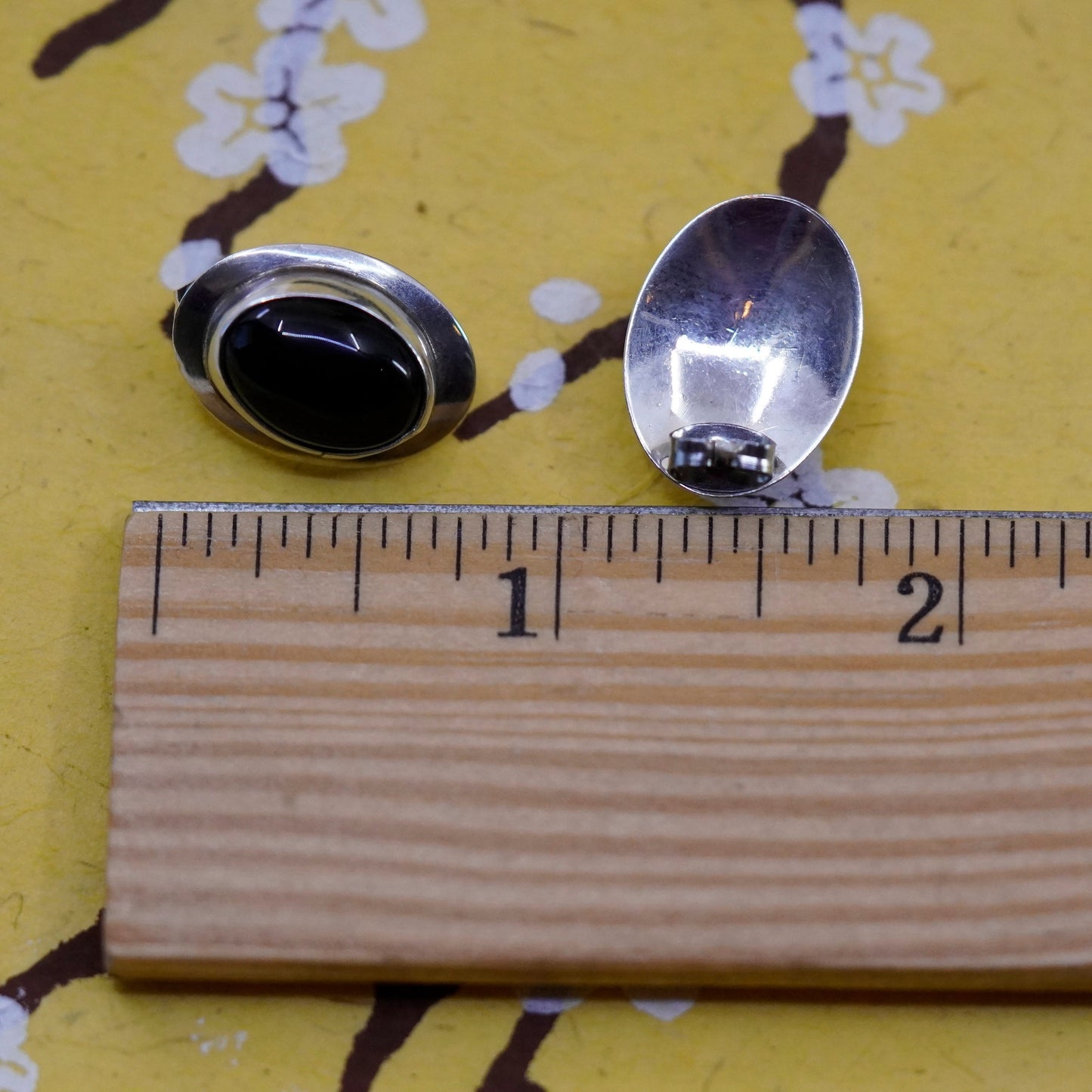 Vintage Sterling 925 silver handmade earrings with oval inlay, studs
