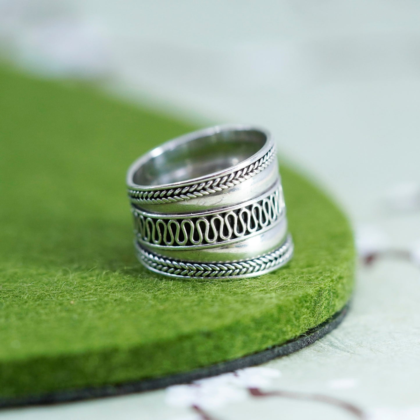 Size 8, Vintage sterling silver handmade ring, 925 cable textured wide band