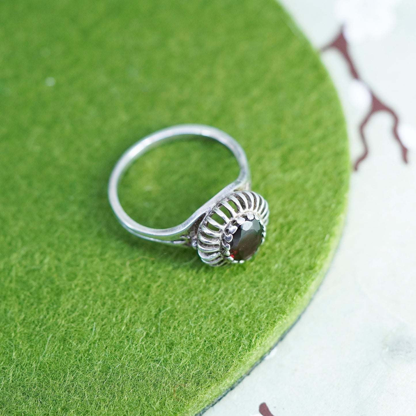 Size 10, Vintage sterling 925 silver handmade ring with oval garnet