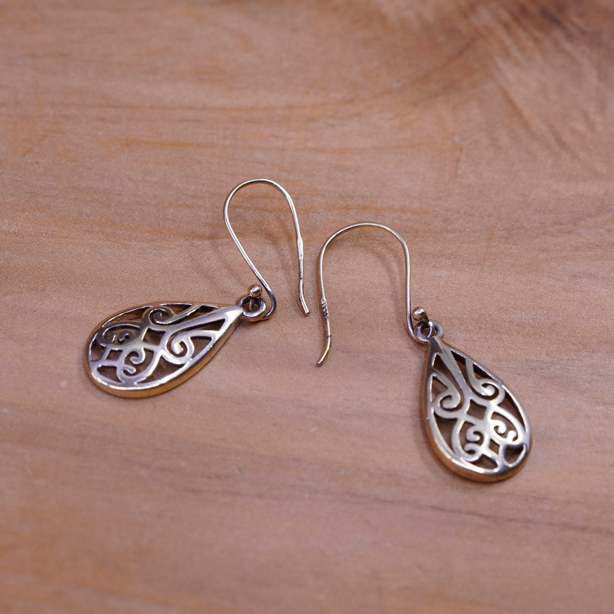 vermeil gold over Sterling silver handmade earrings 925 Bali Filigree teardrops