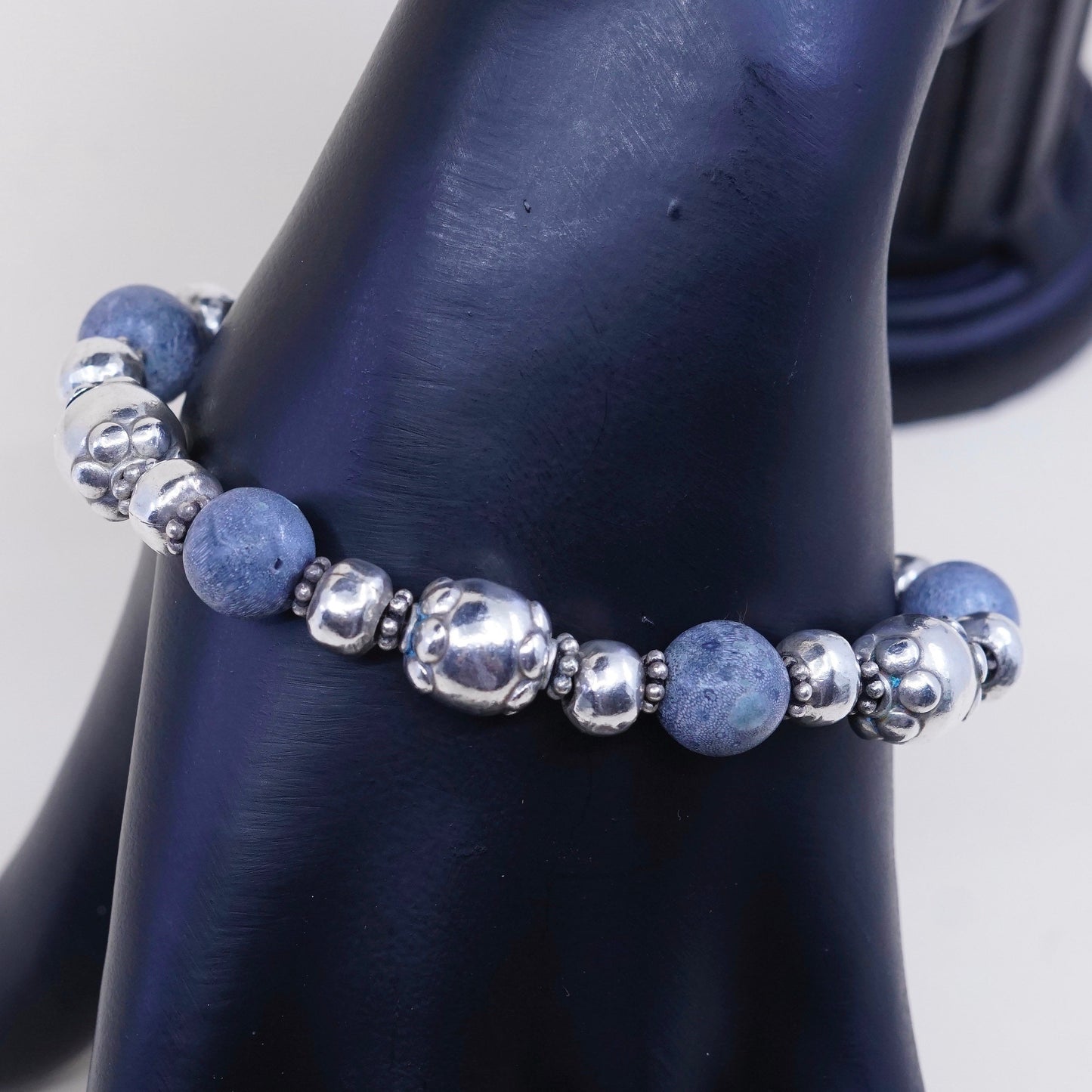 7”, Vintage handmade sterling 925 silver bracelet with sodalite beads