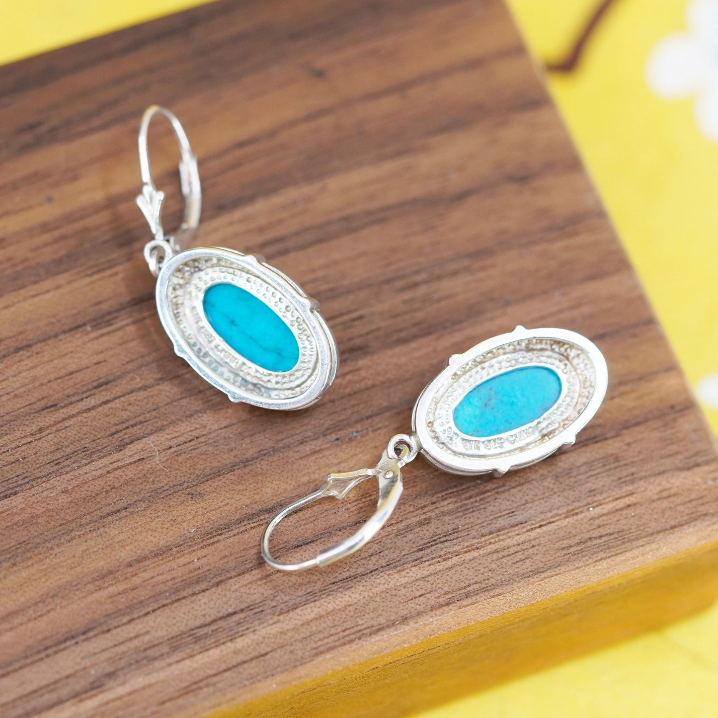 Vintage Sterling 925 silver handmade oval earrings with turquoise