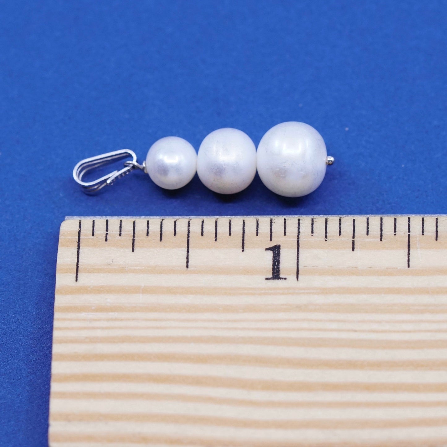 Vintage Sterling 925 silver handmade pendant with Pearl