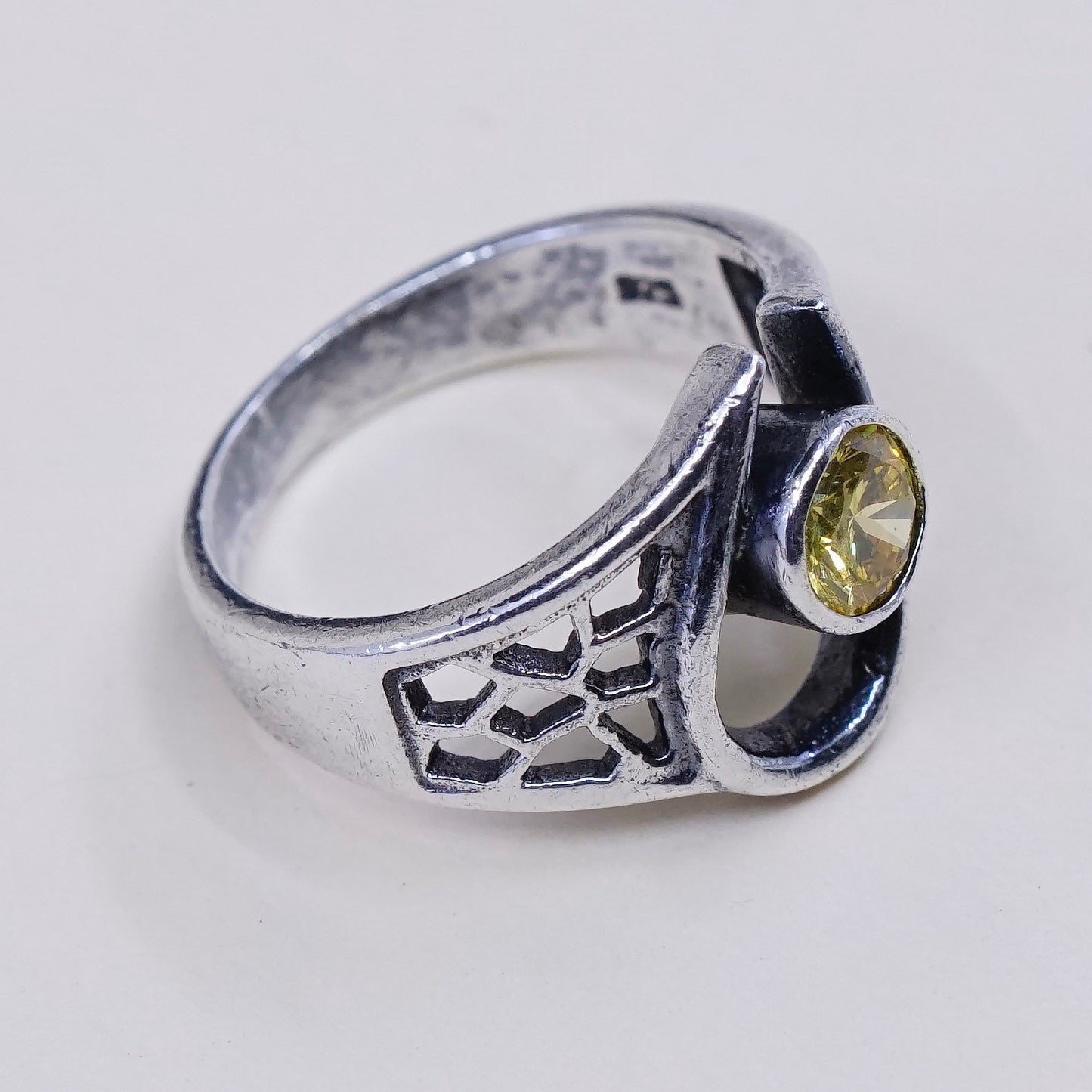 Size 5, vintage Sterling silver handmade ring, filigree 925 with citrine