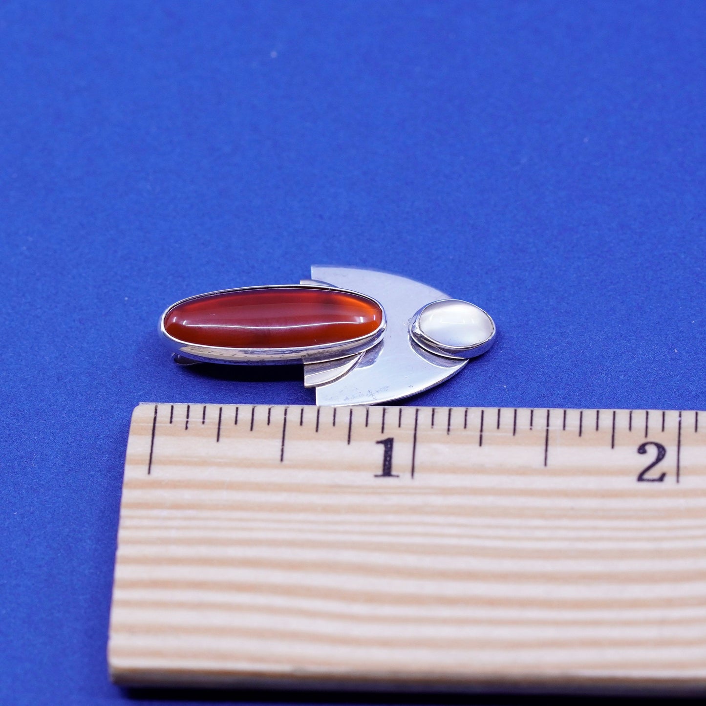 PJP gold sterling silver drop earrings, modern 925 disc carnelian cats eye