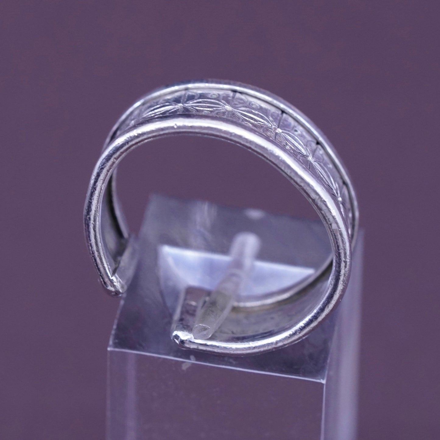 Size 6.5, vintage Sterling silver handmade ring, 925 textured band, open end