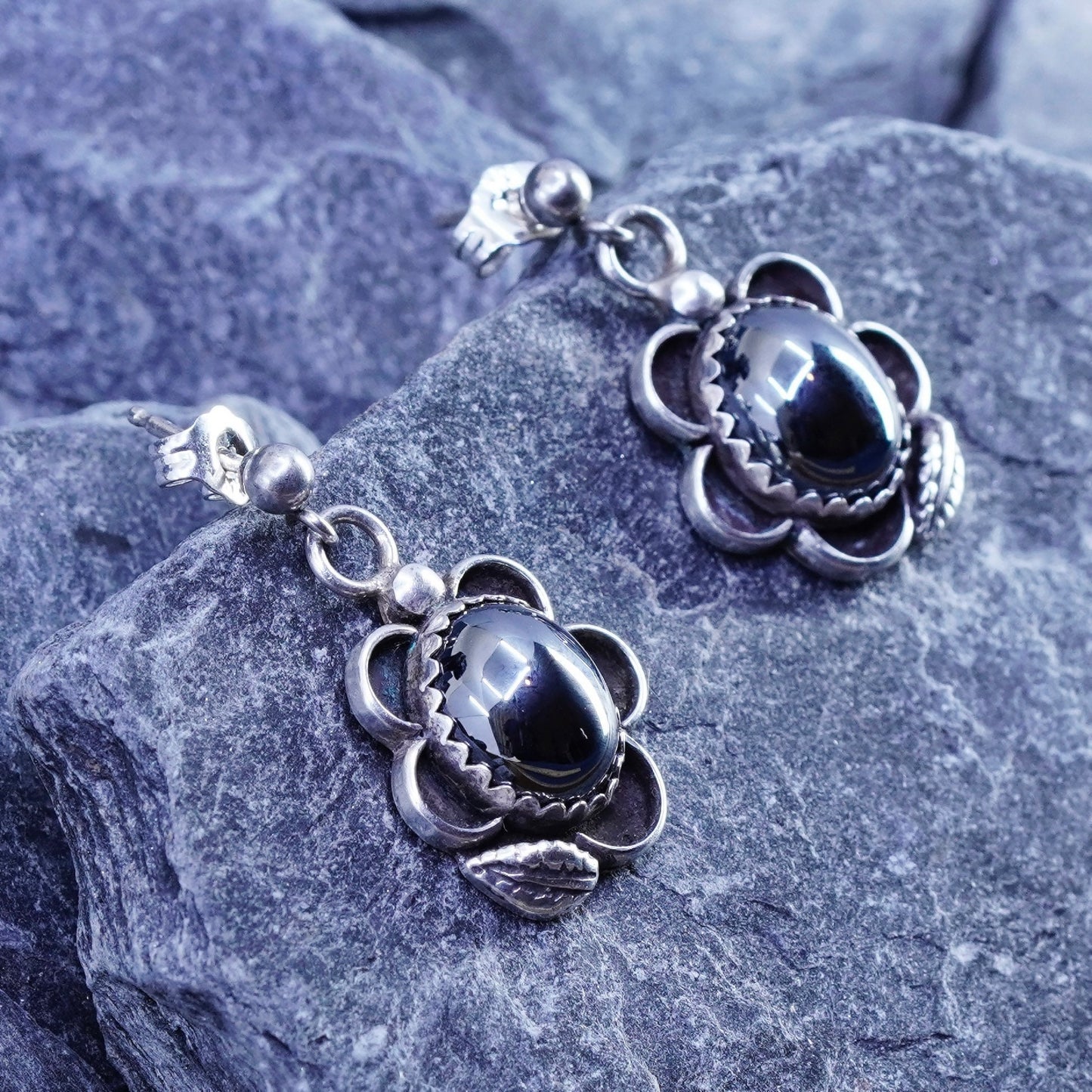 Vintage Sterling silver handmade earrings, 925 drops with hematite and leaves