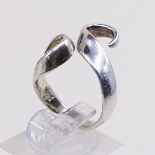 Size 4.25, Vtg Sterling Silver handmade Abstract Snake Ring. 925 Band