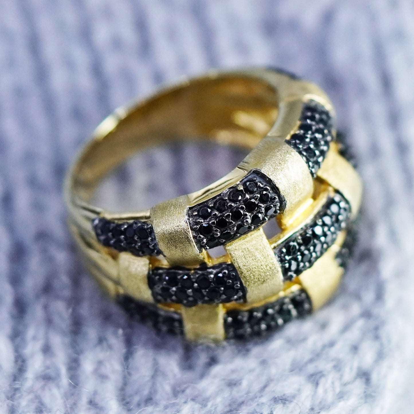 Size 8, vintage vermeil gold filled Sterling 925 silver ring with black diamond