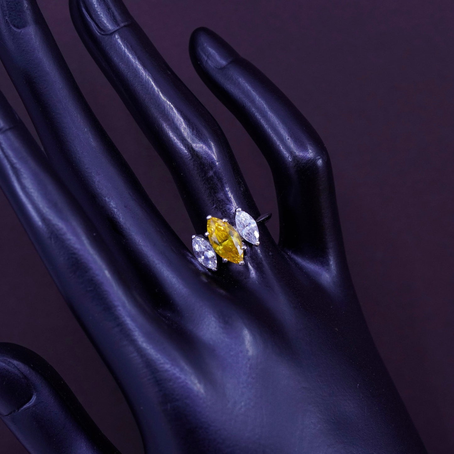 Size 7.5, vintage Sterling 925 silver handmade ring marquise shaped citrine cz