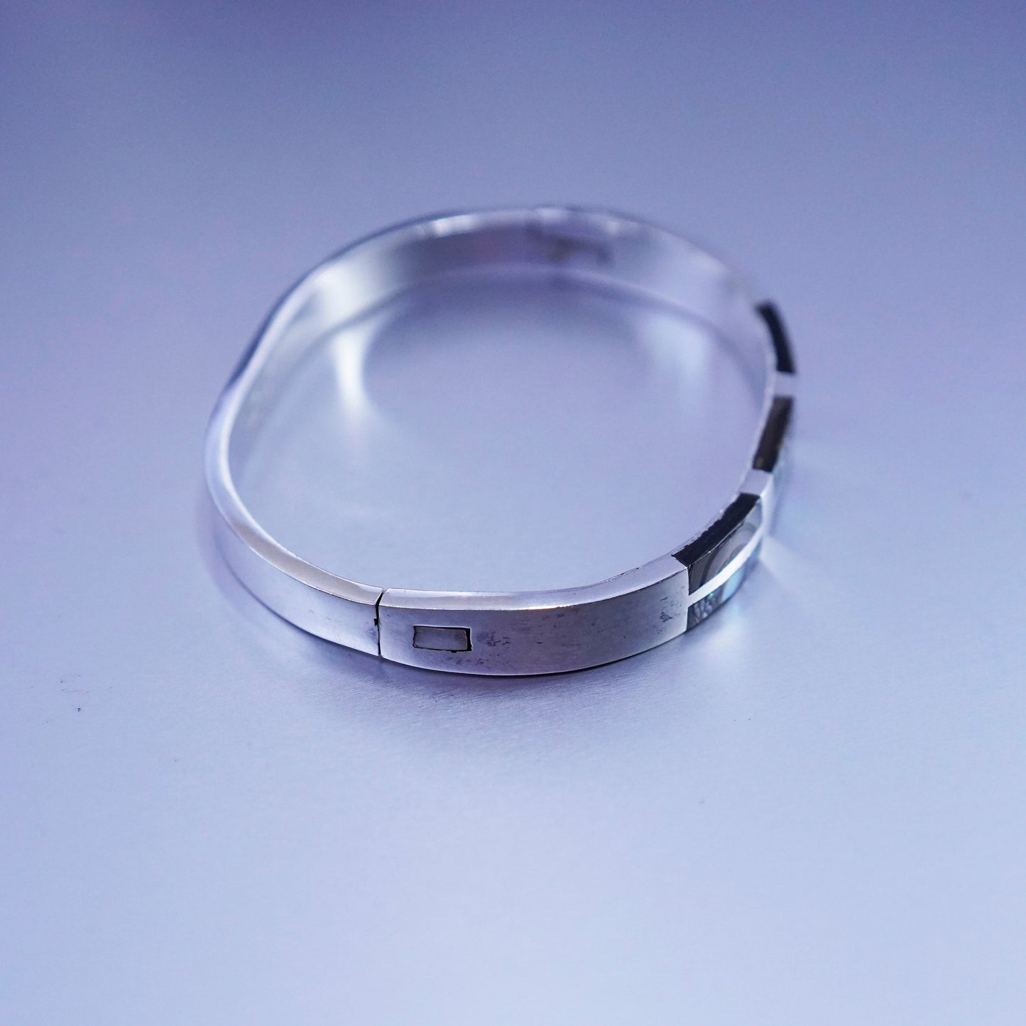 6.75”, VTG Mexico Sterling 925 silver handmade bracelet, hinged bangle abalone