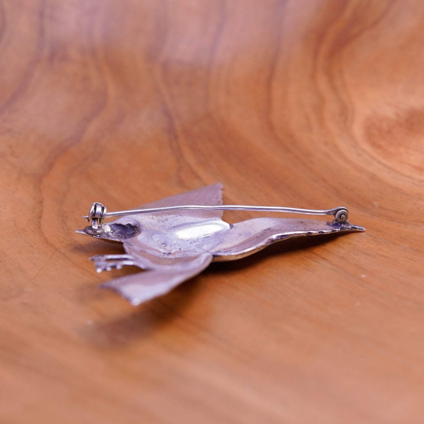 Vintage Native American handmade simple sterling 925 silver bird brooch pin