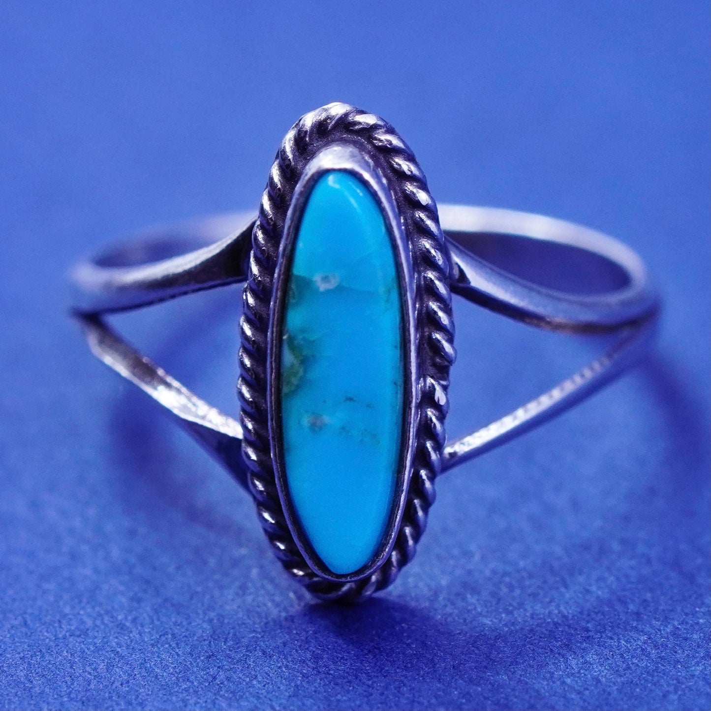 Size 6.75, vintage Sterling silver handmade ring w/ turquoise, Native American