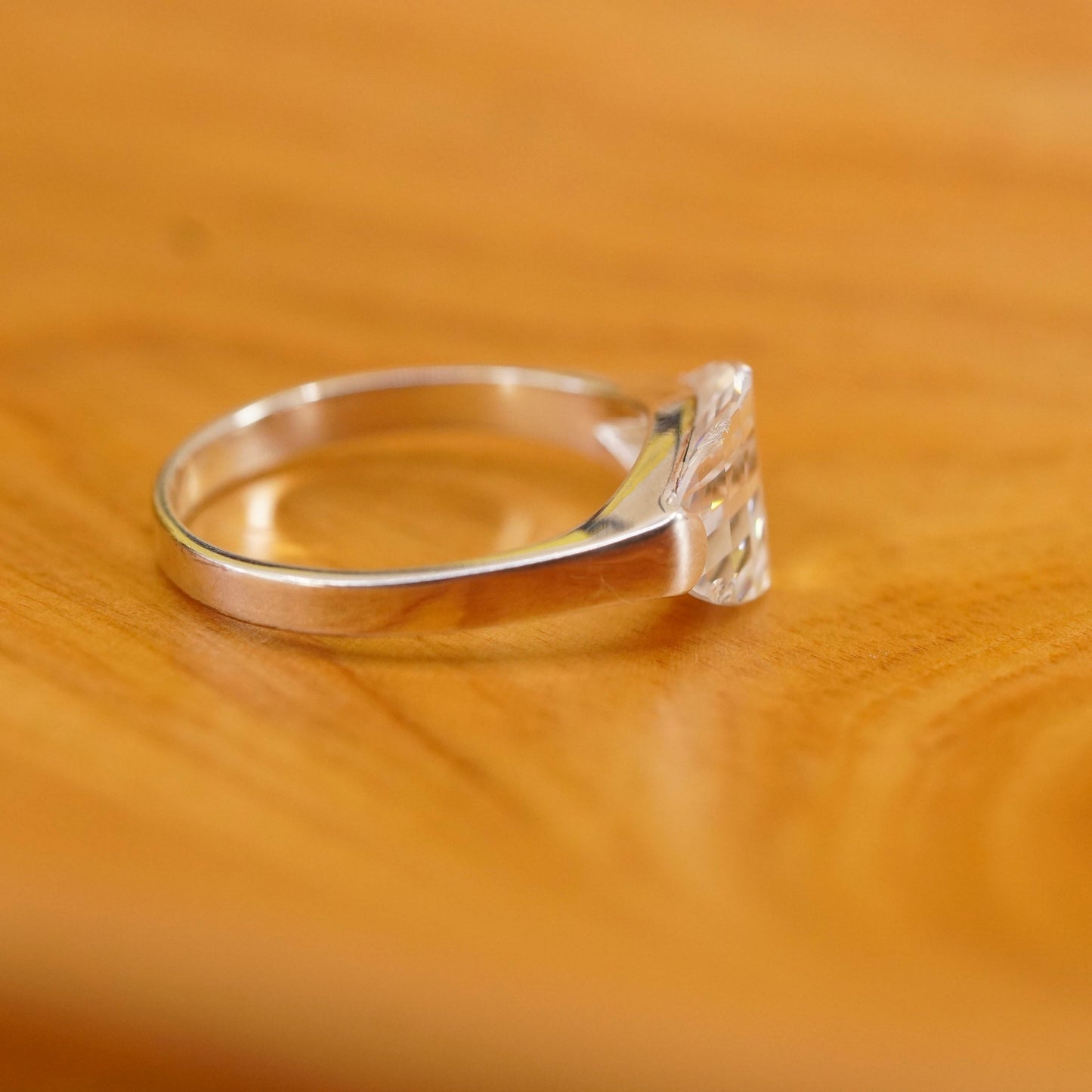 Size 7.25, vintage Sterling 925 silver anniversary ring with clear cz