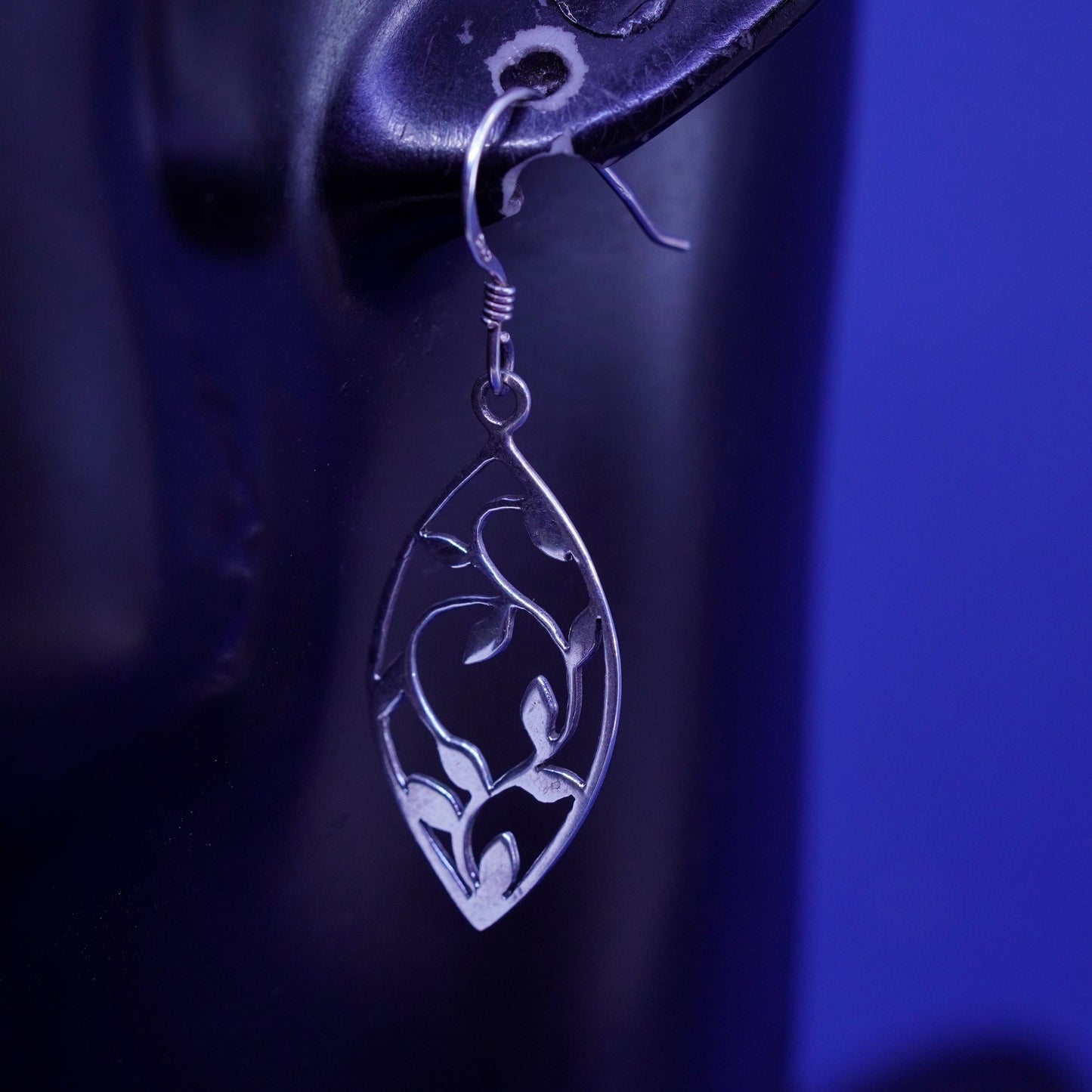 Vintage sterling silver handmade earrings, 925 marquise drops with leaf cutout
