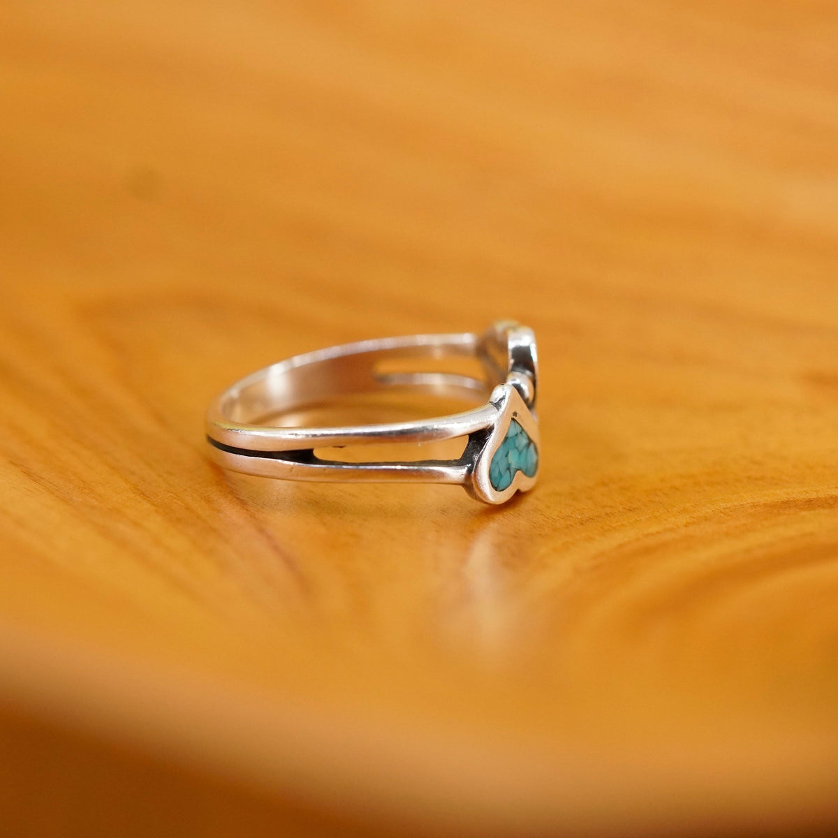 Size 6, vintage Sterling silver handmade ring, mexico 925 heart band turquoise