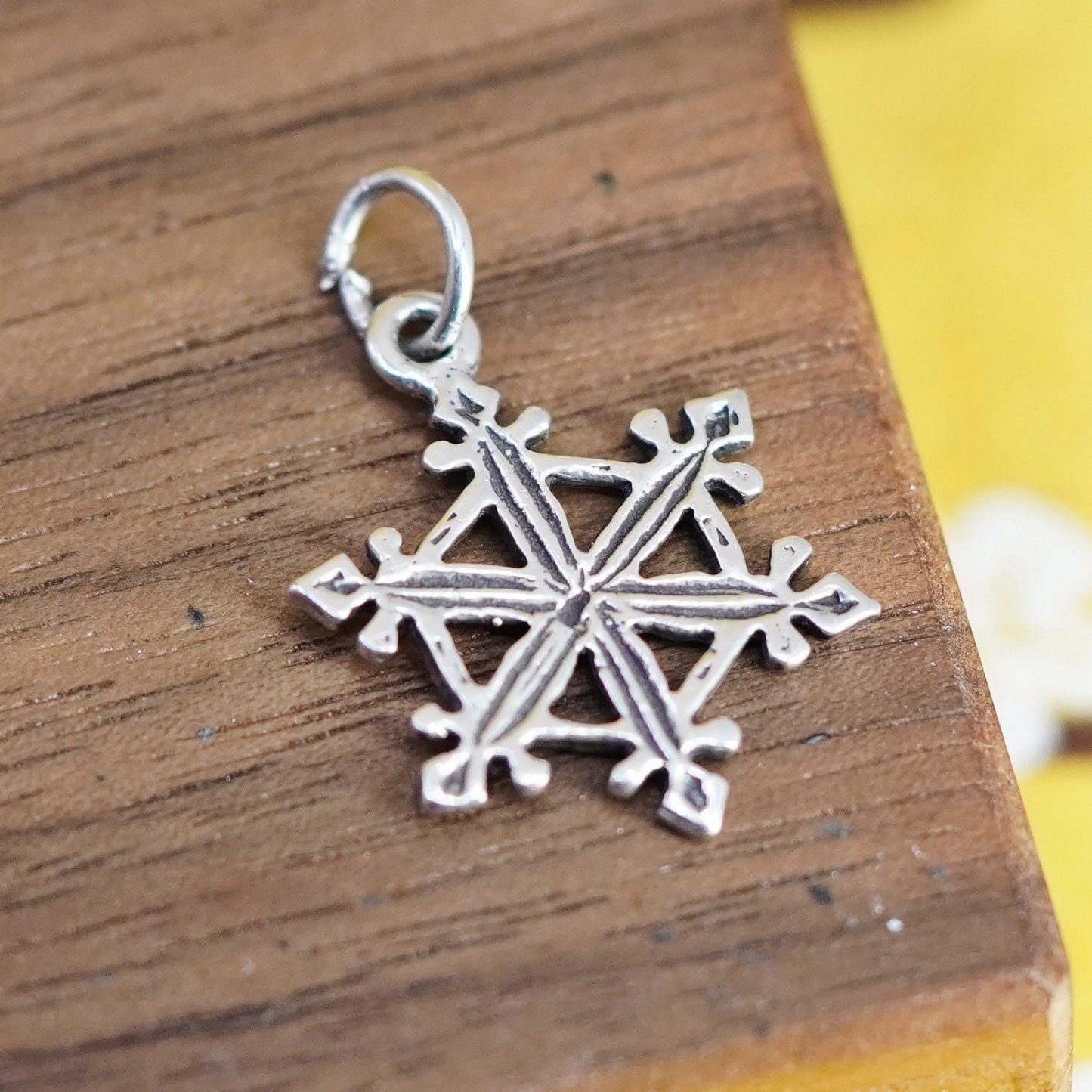 Vintage sterling 925 silver handmade snowflake charm pendant