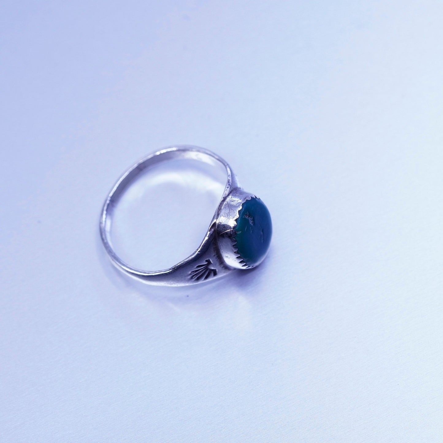 Size 8.25, Native American navajo Sterling 925 silver handmade ring turquoise
