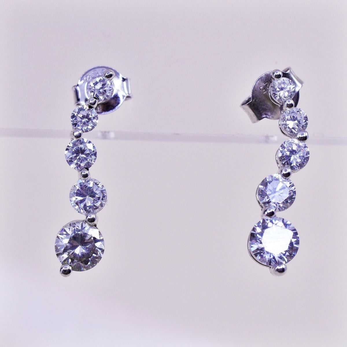 Vintage sterling silver wavy genuine cz studs, fashion minimalist earrings