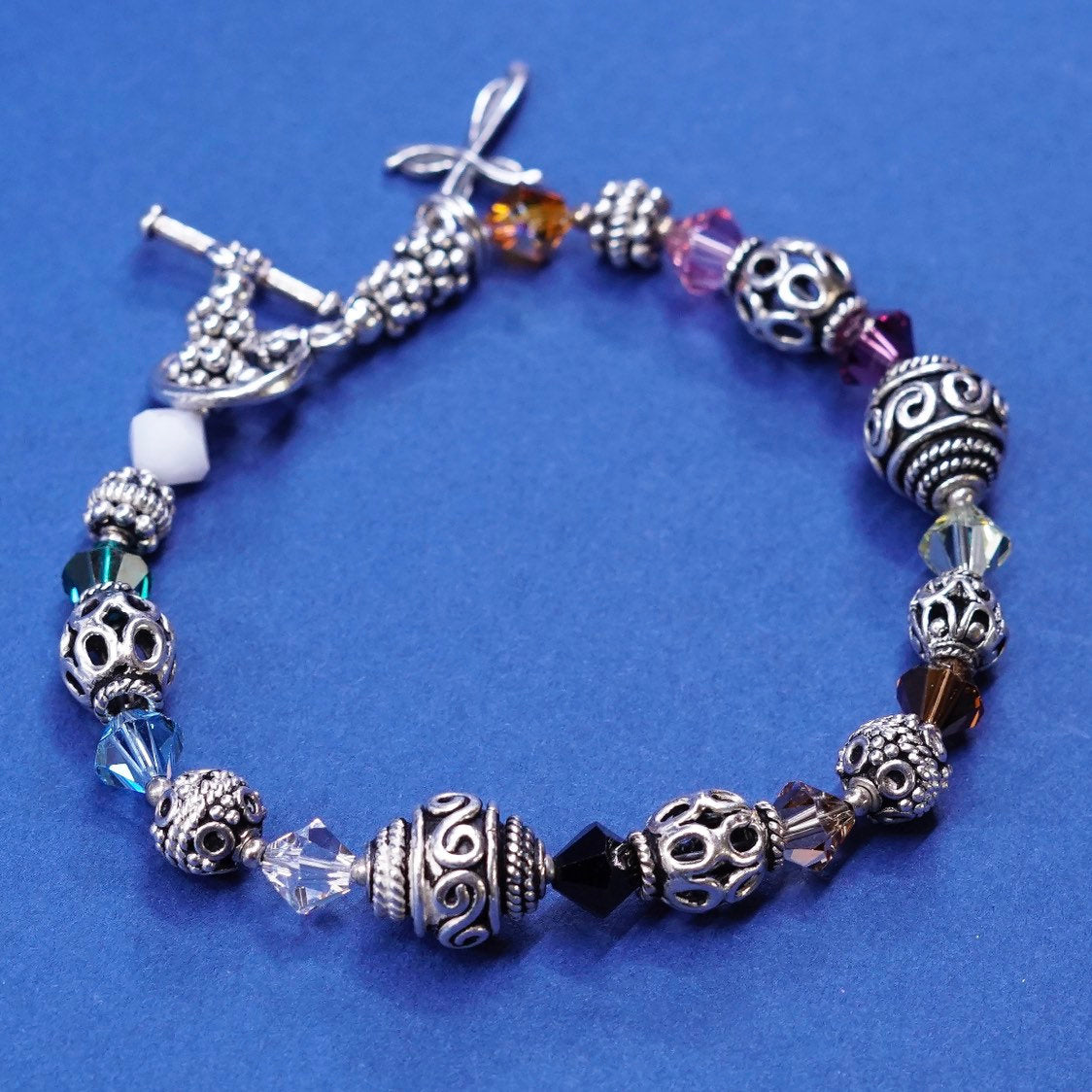 6.5", vtg Sterling 925 silver handmade bracelet w/ Crystal beads N cross charm