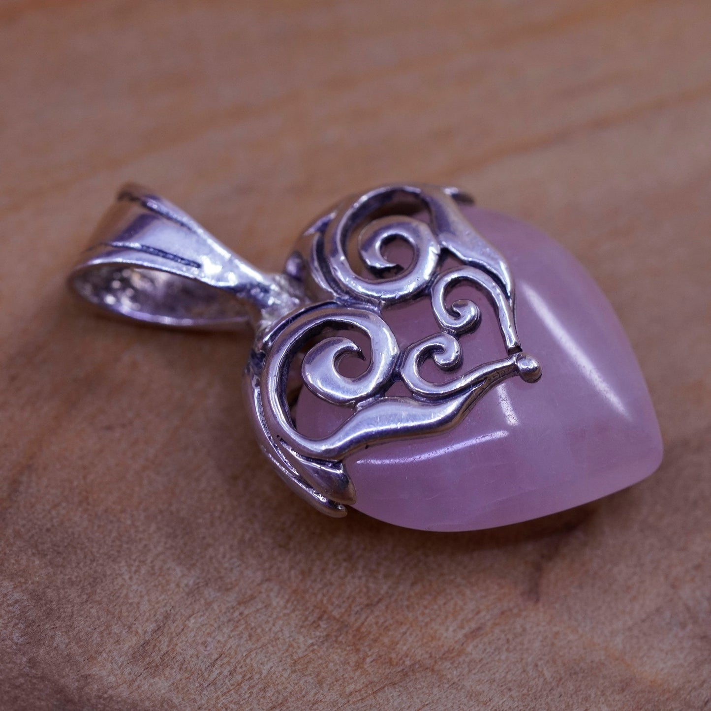 Vintage Sterling 925 silver handmade pendant with pink heart quartz