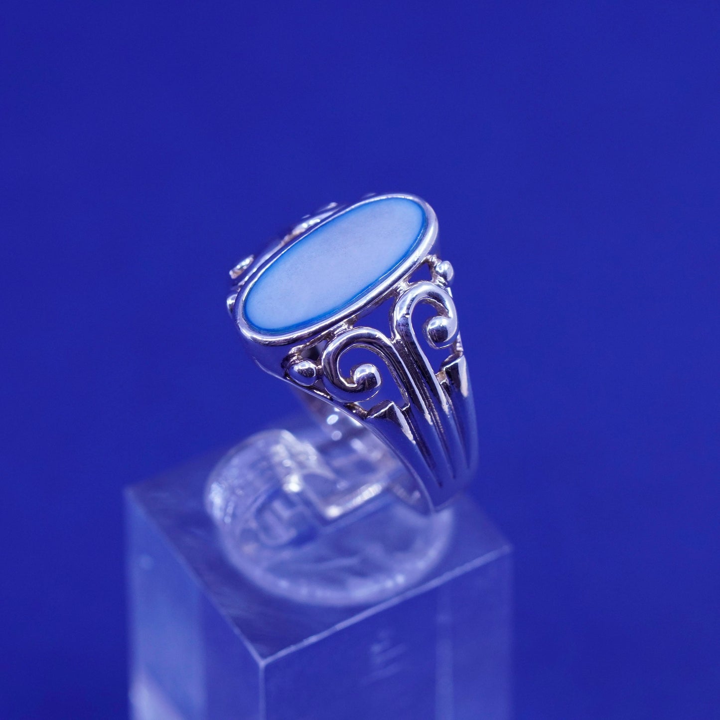 Size 7.5, vtg Sterling 925 silver handmade filigree ring blue mother of pearl