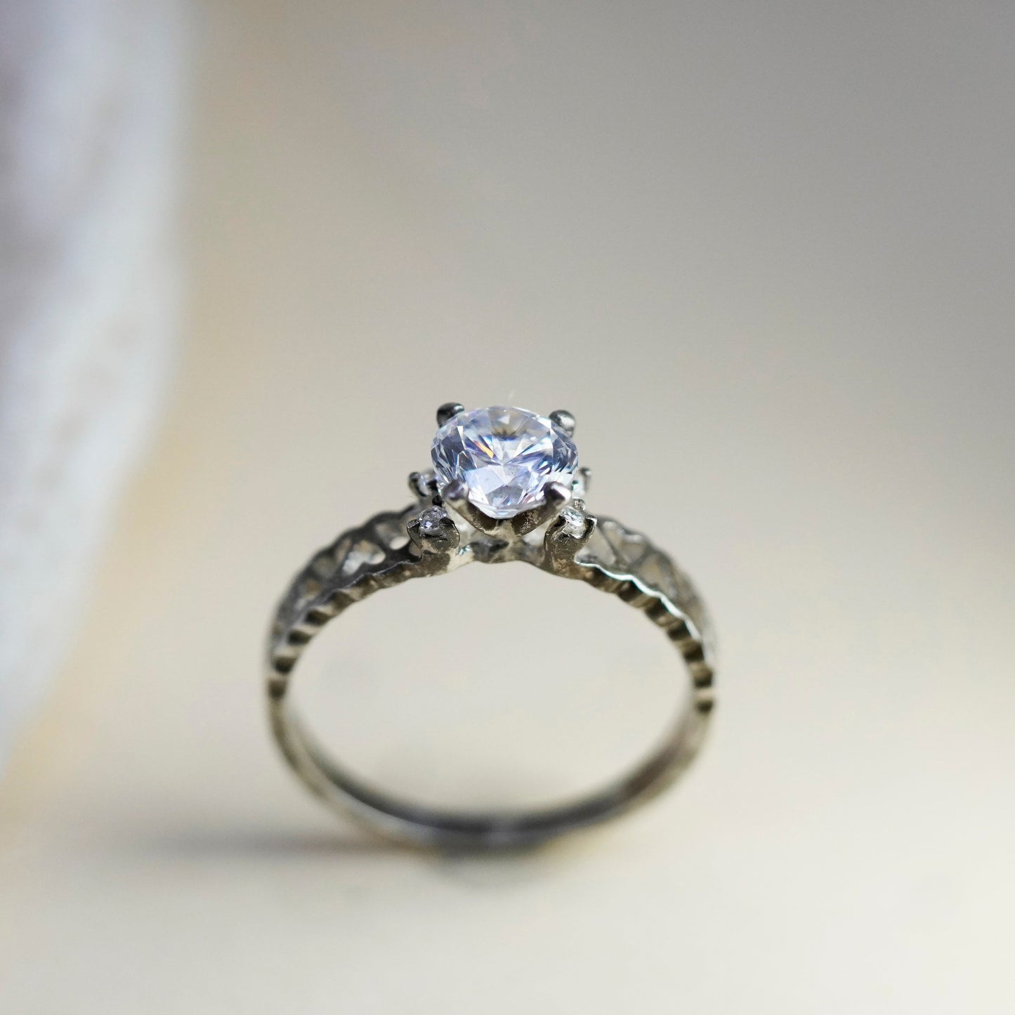 Size 9, vtg sterling 925 silver ring with round CZ, stackable engagement band