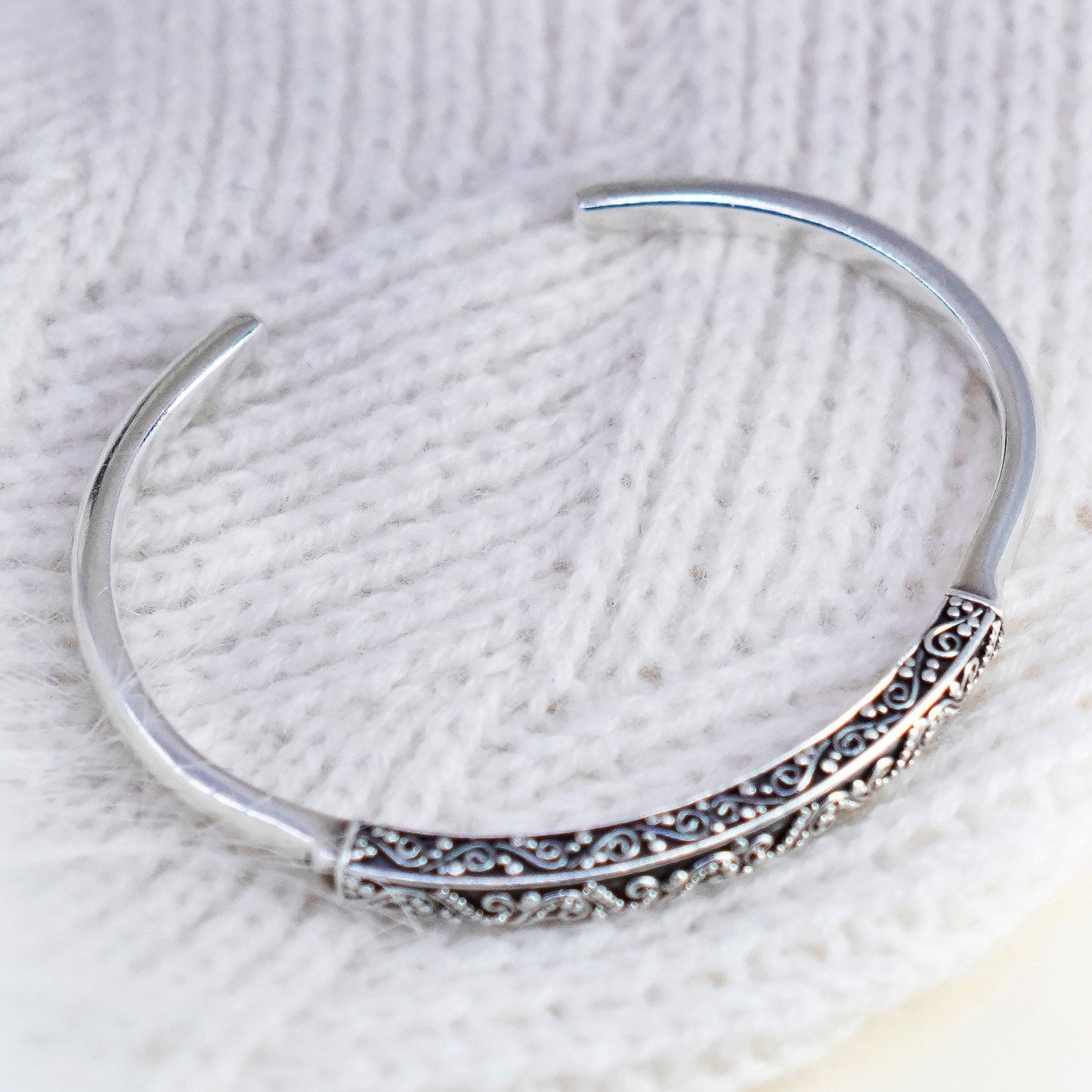 7”, Vintage designer Sterling silver handmade bracelet beaded textured 925 cuff