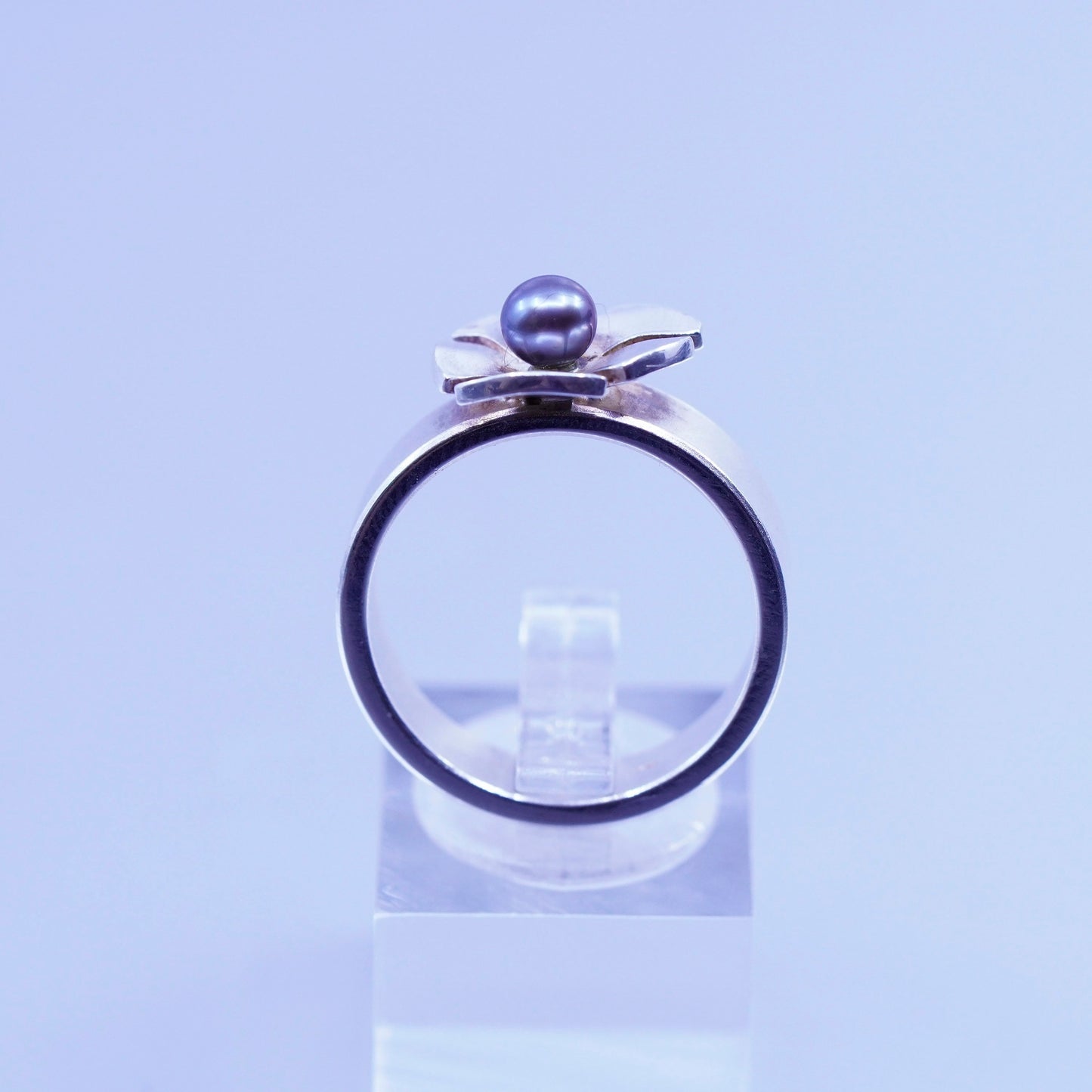 Size 9, vintage Sterling 925 silver handmade flower matte ring with black pearl