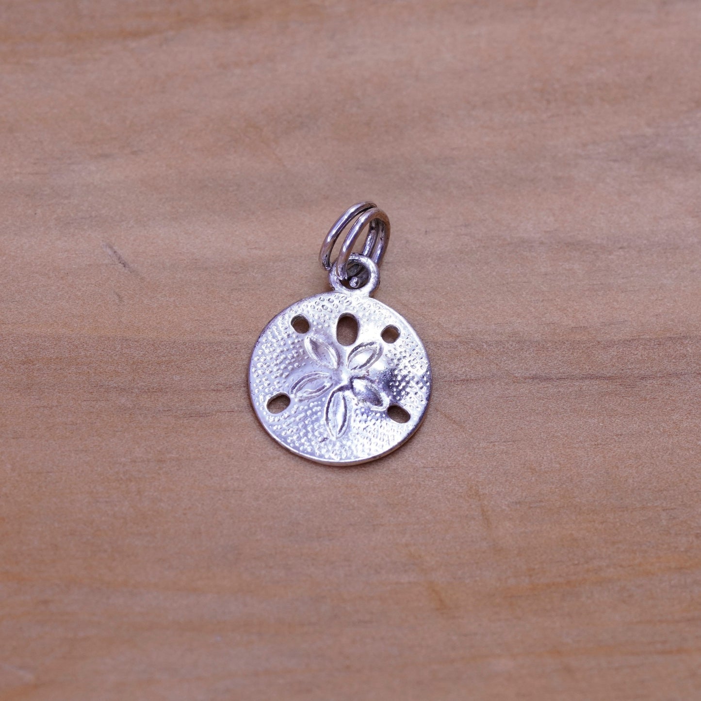 Vintage Sterling Silver Handmade Pendant, taxco 925 sand dollar charm
