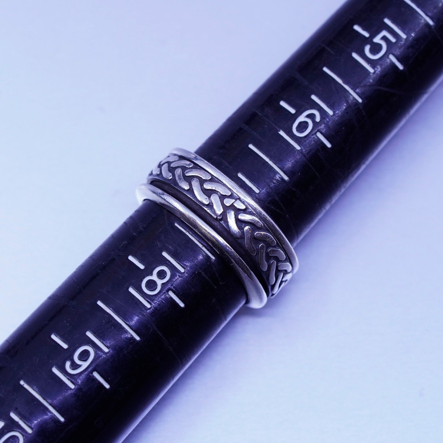 Size 7, southwestern Sterling 925 silver ring, braided woven spinner band