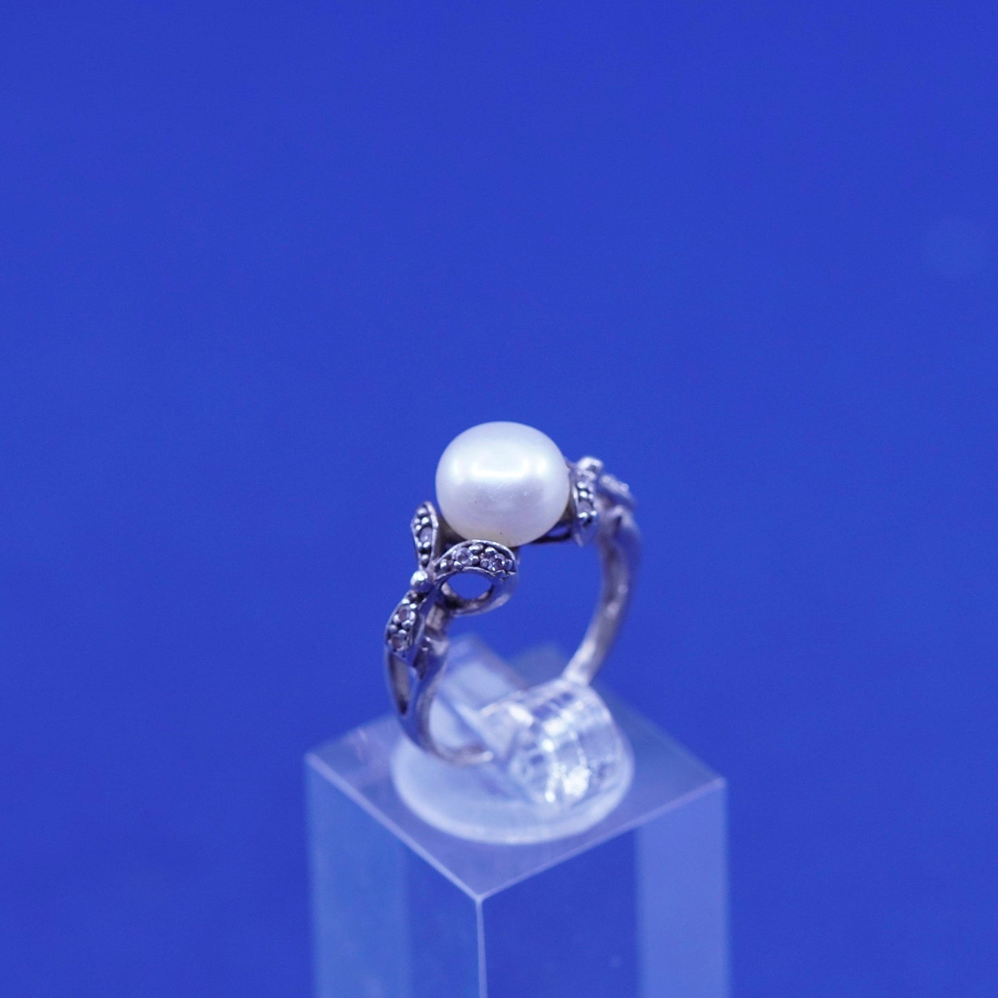 Size 6.5, sterling 925 silver handmade statement ring with pearl and diamond