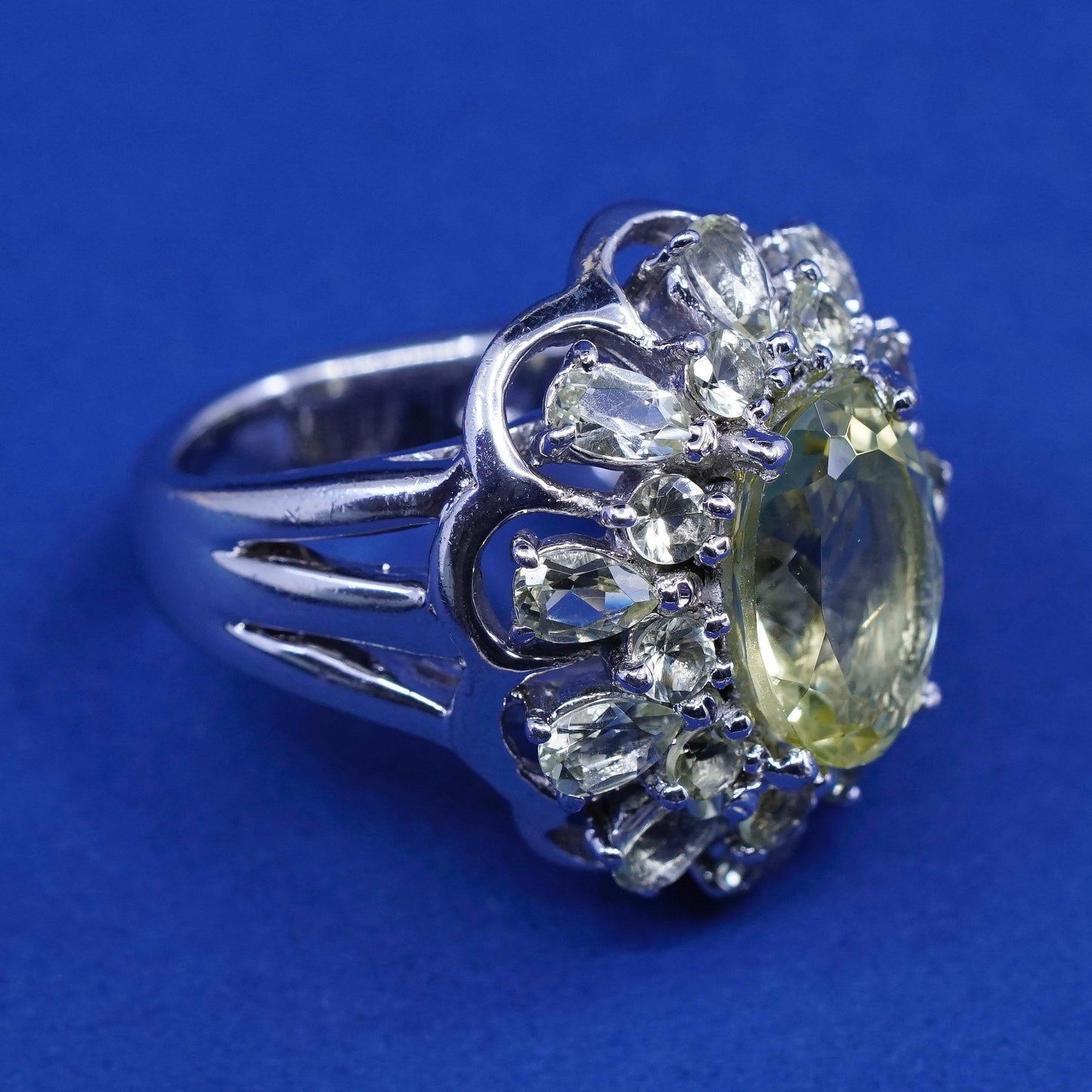 Size 6.5, vintage Sterling silver handmade ring, 925 cocktail ring with peridot