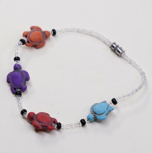 8.75”, Vtg Handmade Bead Bracelet, Clear Beads With Colorful Turtle