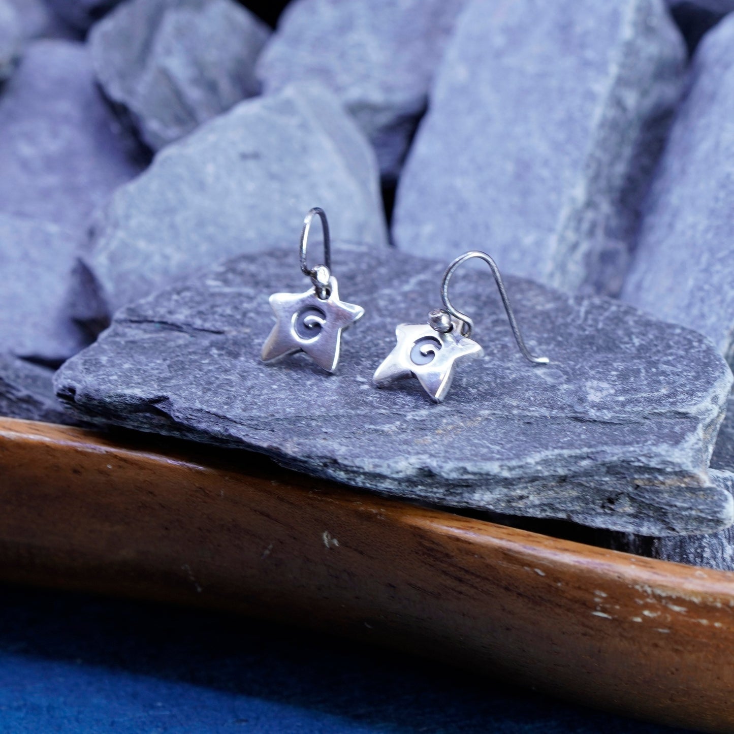 Vintage Sterling silver handmade earrings, Mexican 925 shooting star with “C”
