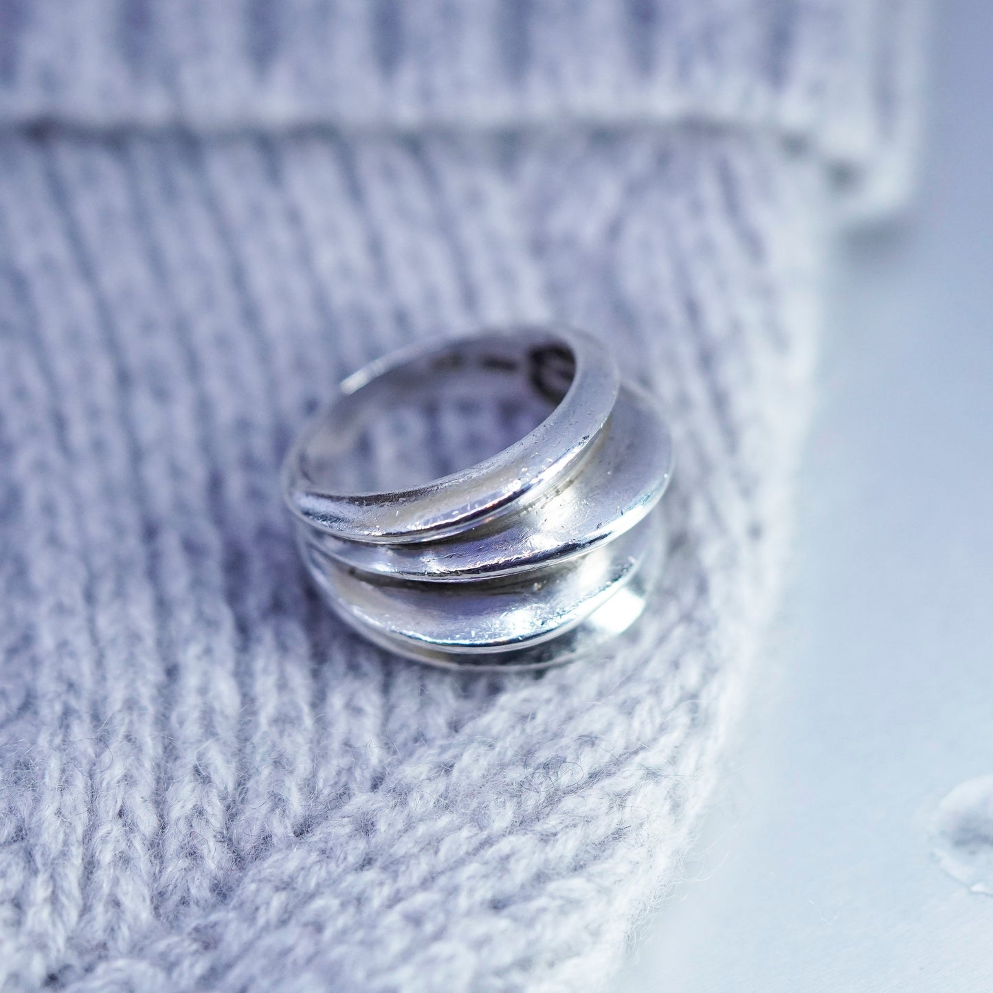 Size 8.5, vintage Sterling 925 silver handmade ring, modern ribbed band