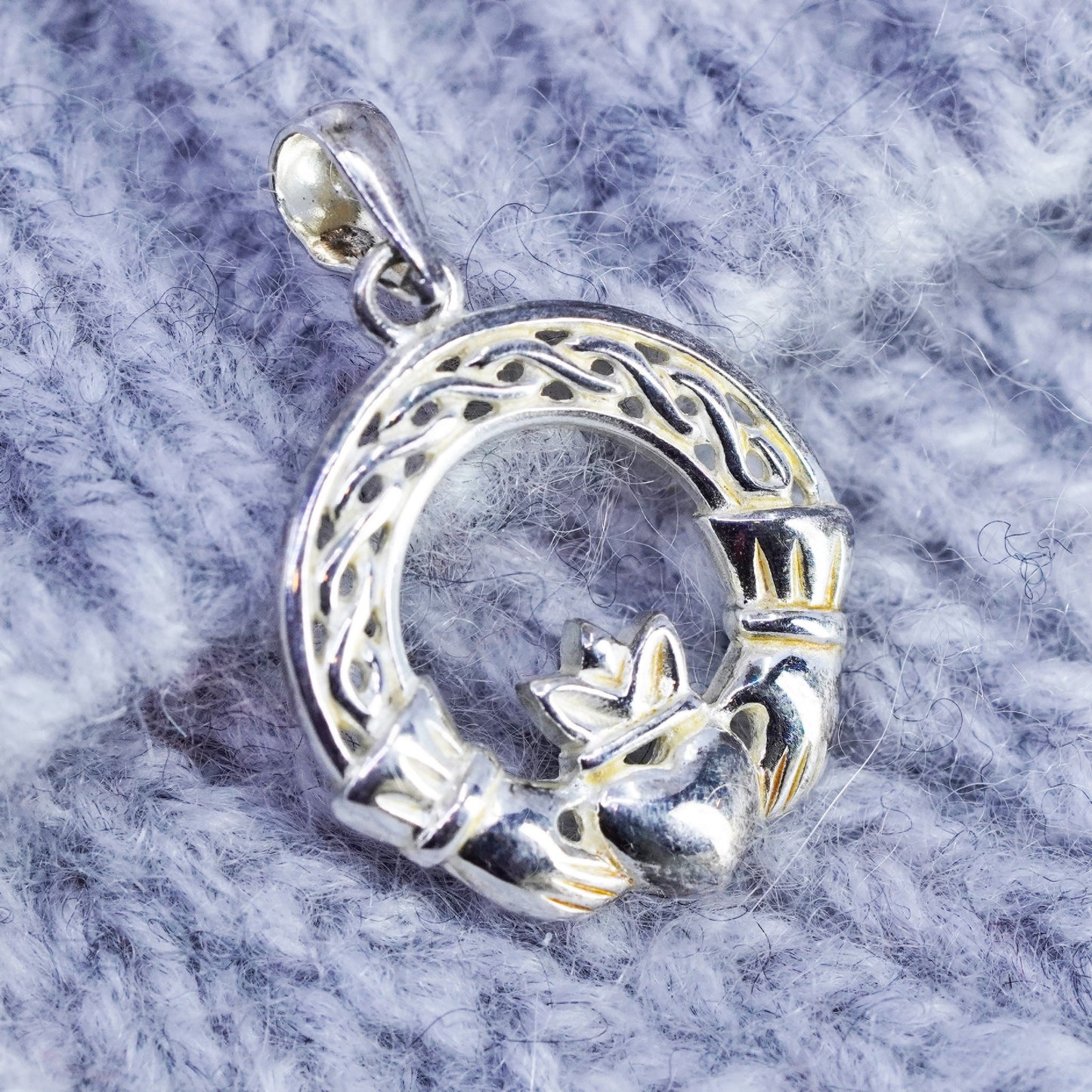 Irish Solvar Claddagh friendship Sterling 925 silver pendant, hand heart charm