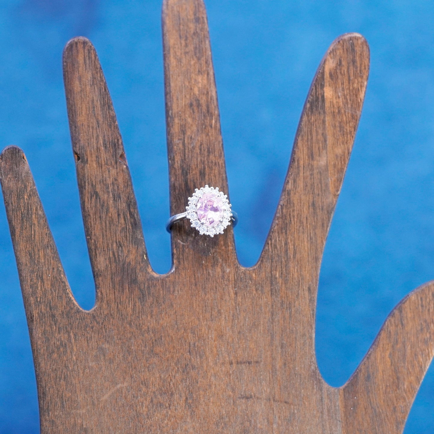 Size 6.25, vintage Sterling 925 silver ring with pink and clear crystal stones