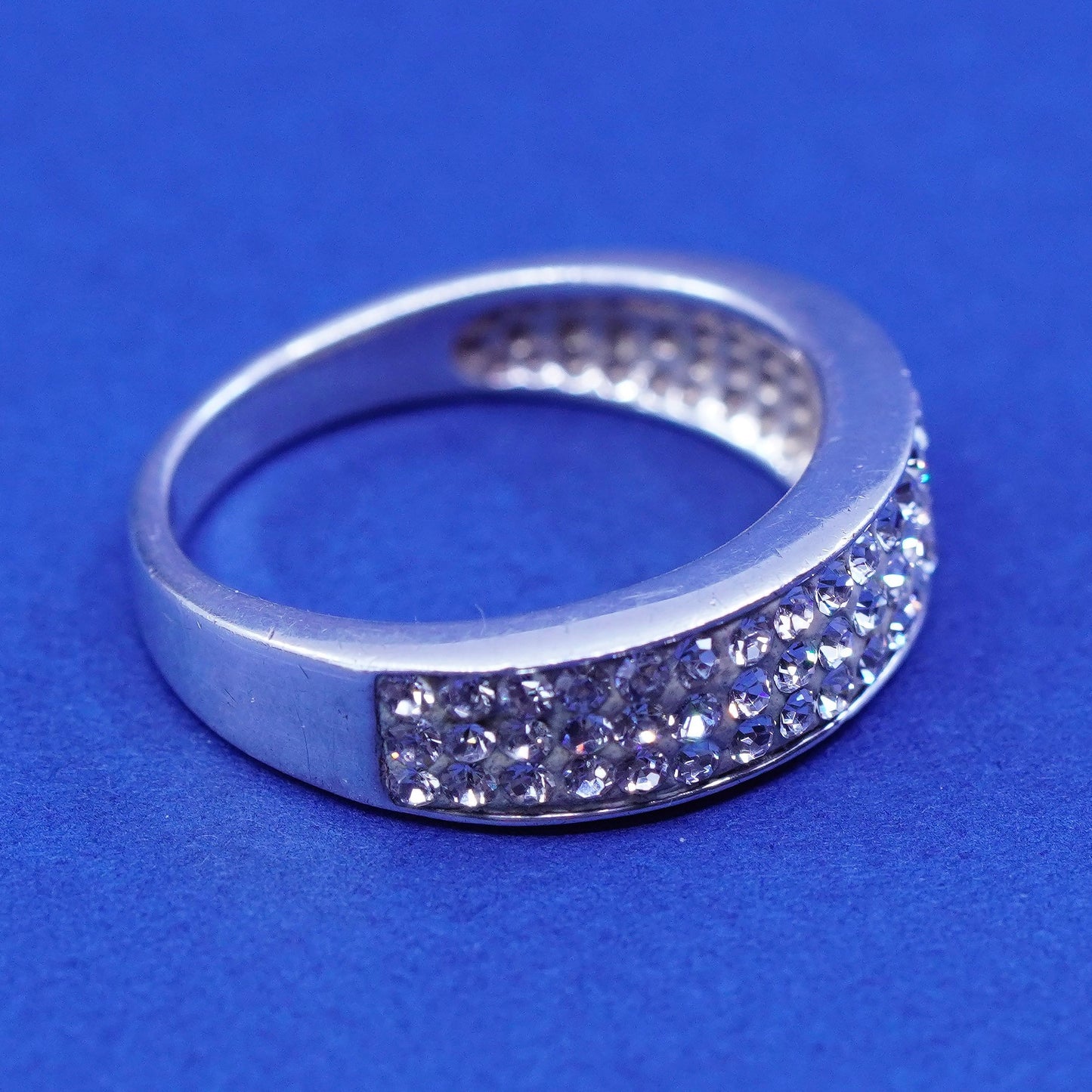 Size 7.5, vintage sterling silver ring with cluster Cz, statement band