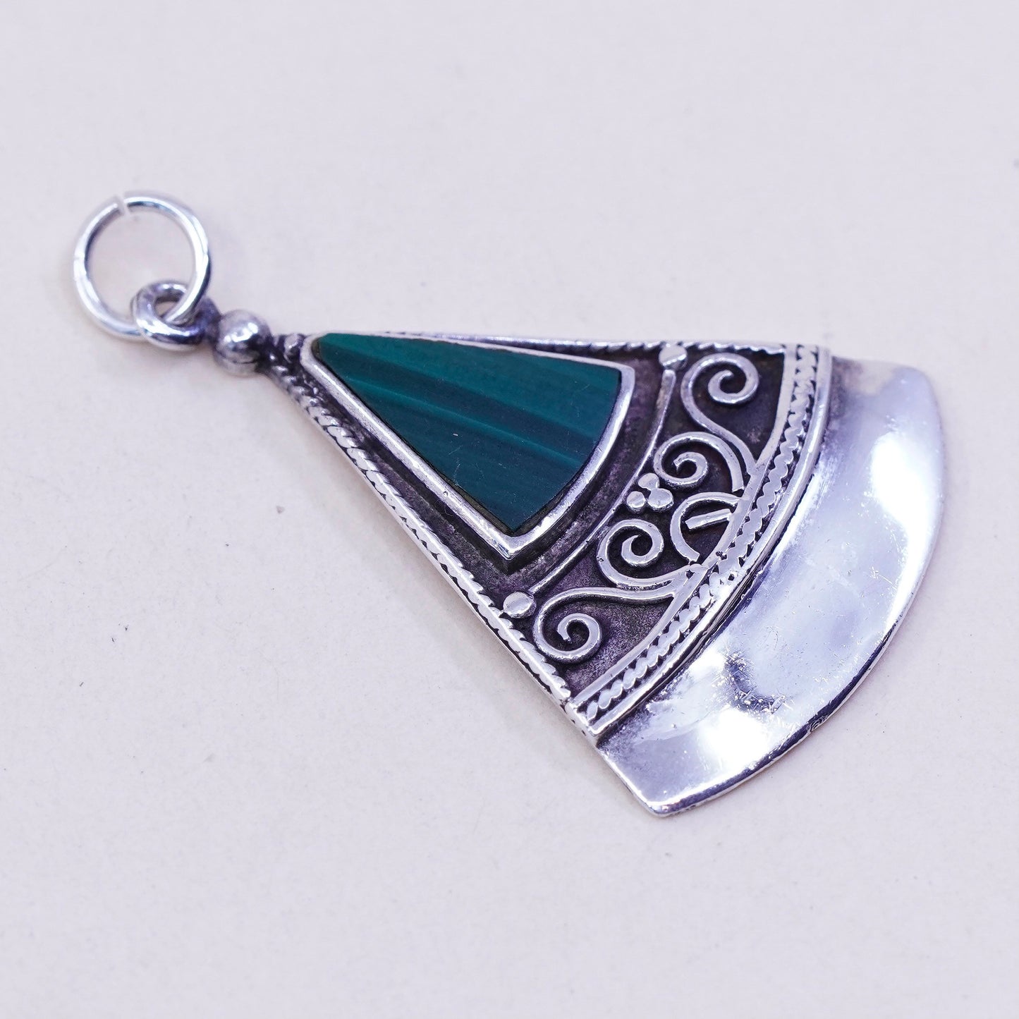 Vintage Mexico sterling 925 silver handmade pendant with malachite