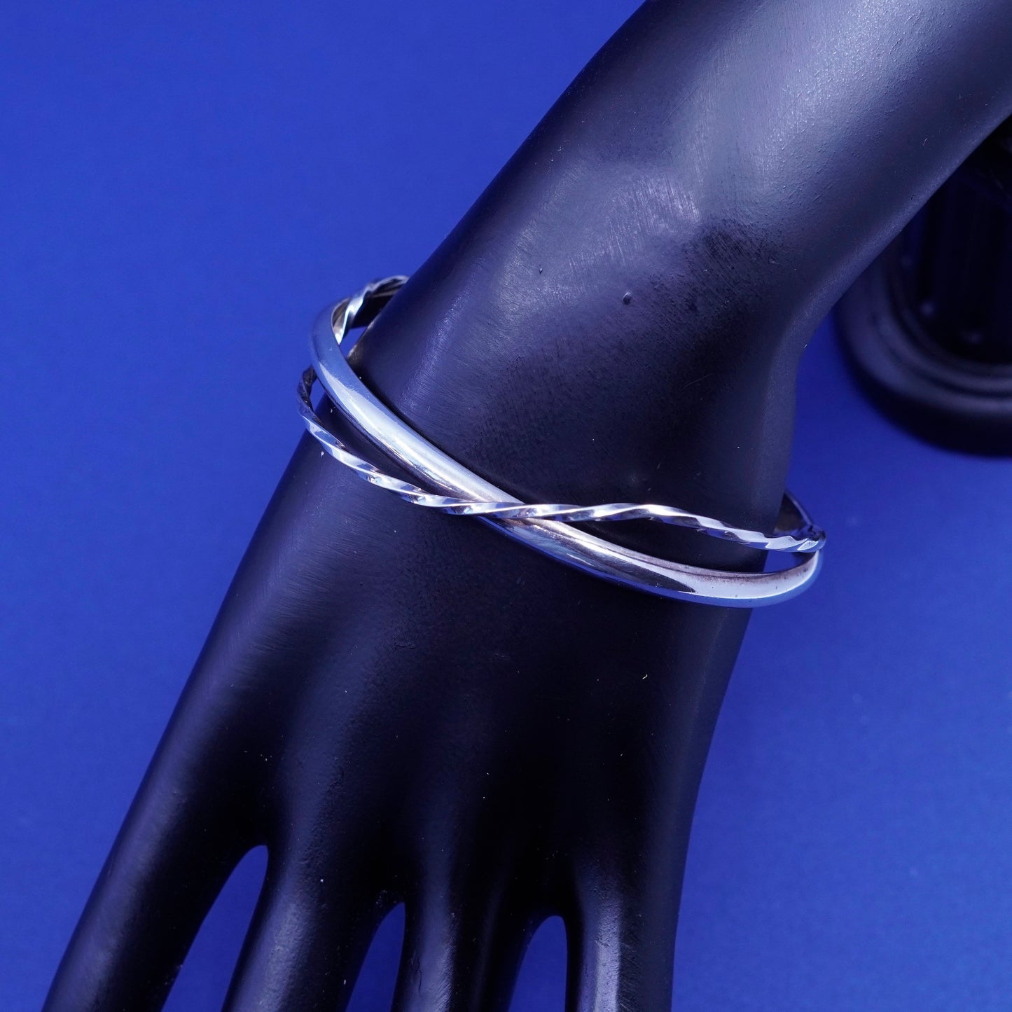 7”, Native American sterling silver handmade bracelet, 925 twisted cable cuff