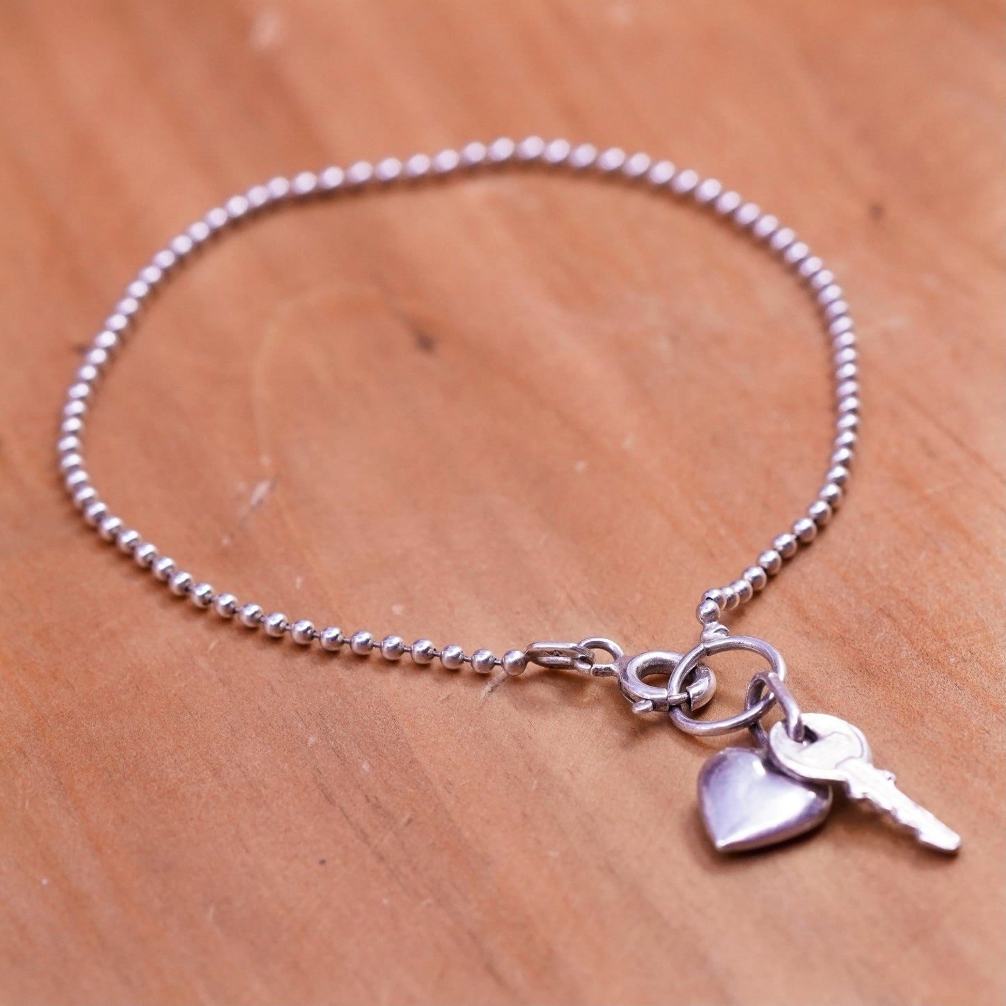 7.25”, Italy Sterling 925 silver handmade bead bracelet chain key heart charm