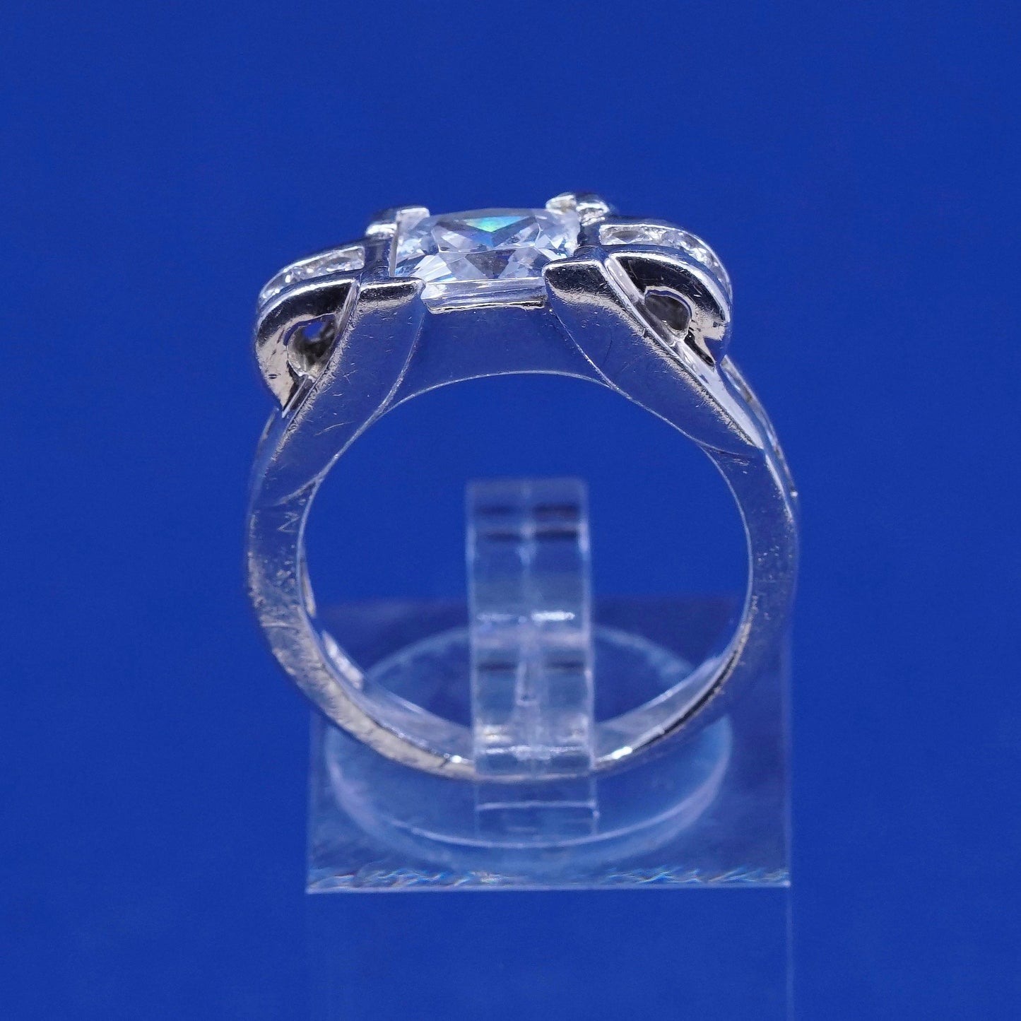 Size 7, vintage Sterling silver engagement ring, 925 band w/ clear