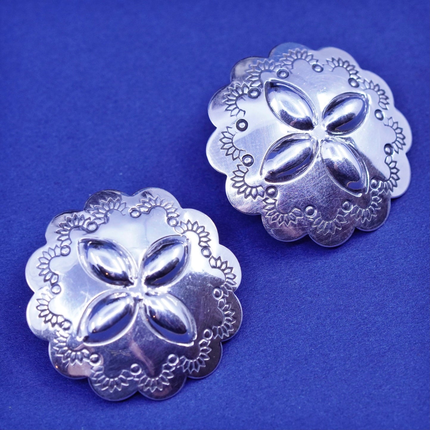 Vintage southwestern sterling silver handmade earrings 925 studs floral texture